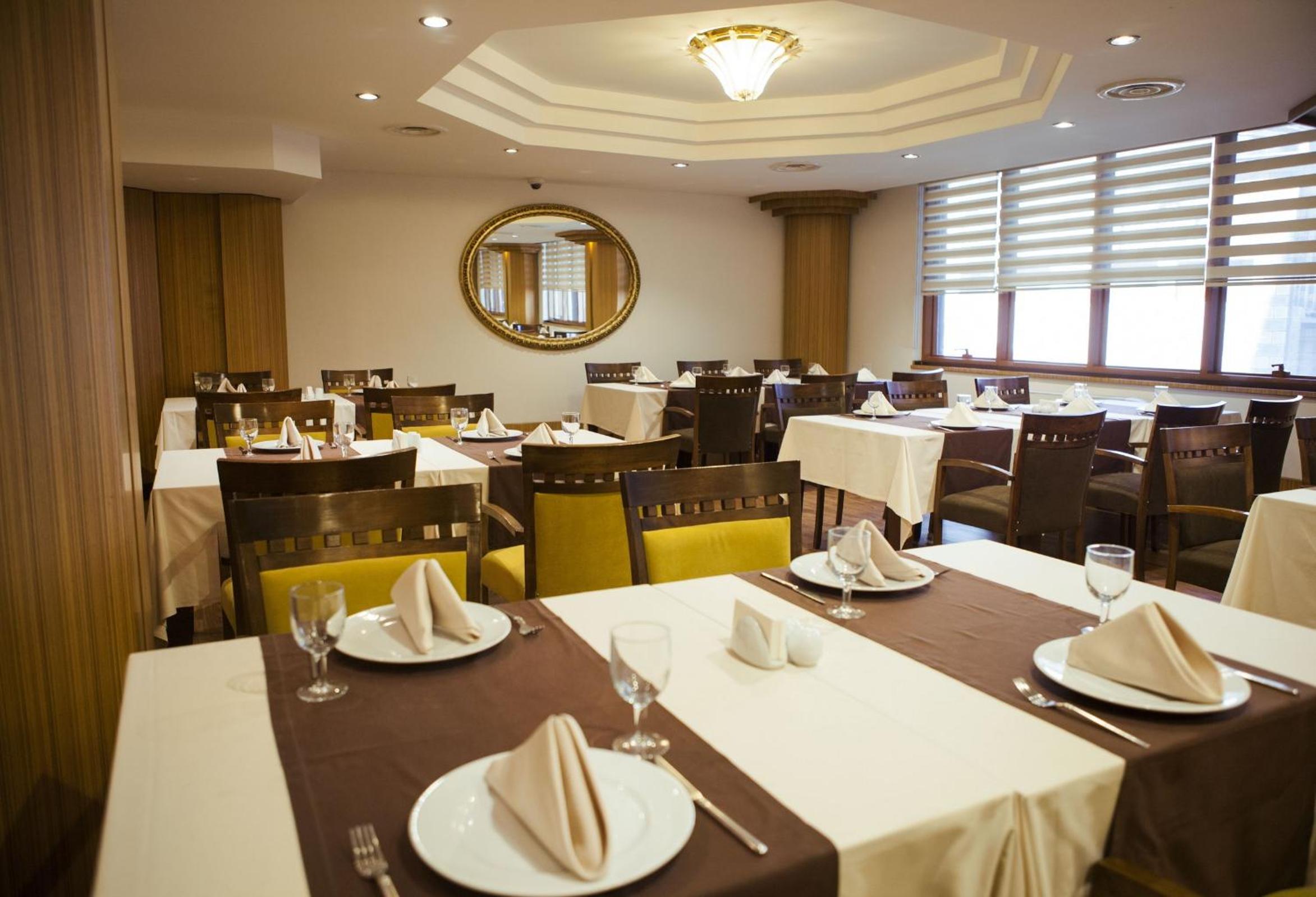 Bilek Istanbul Hotel - Image 23