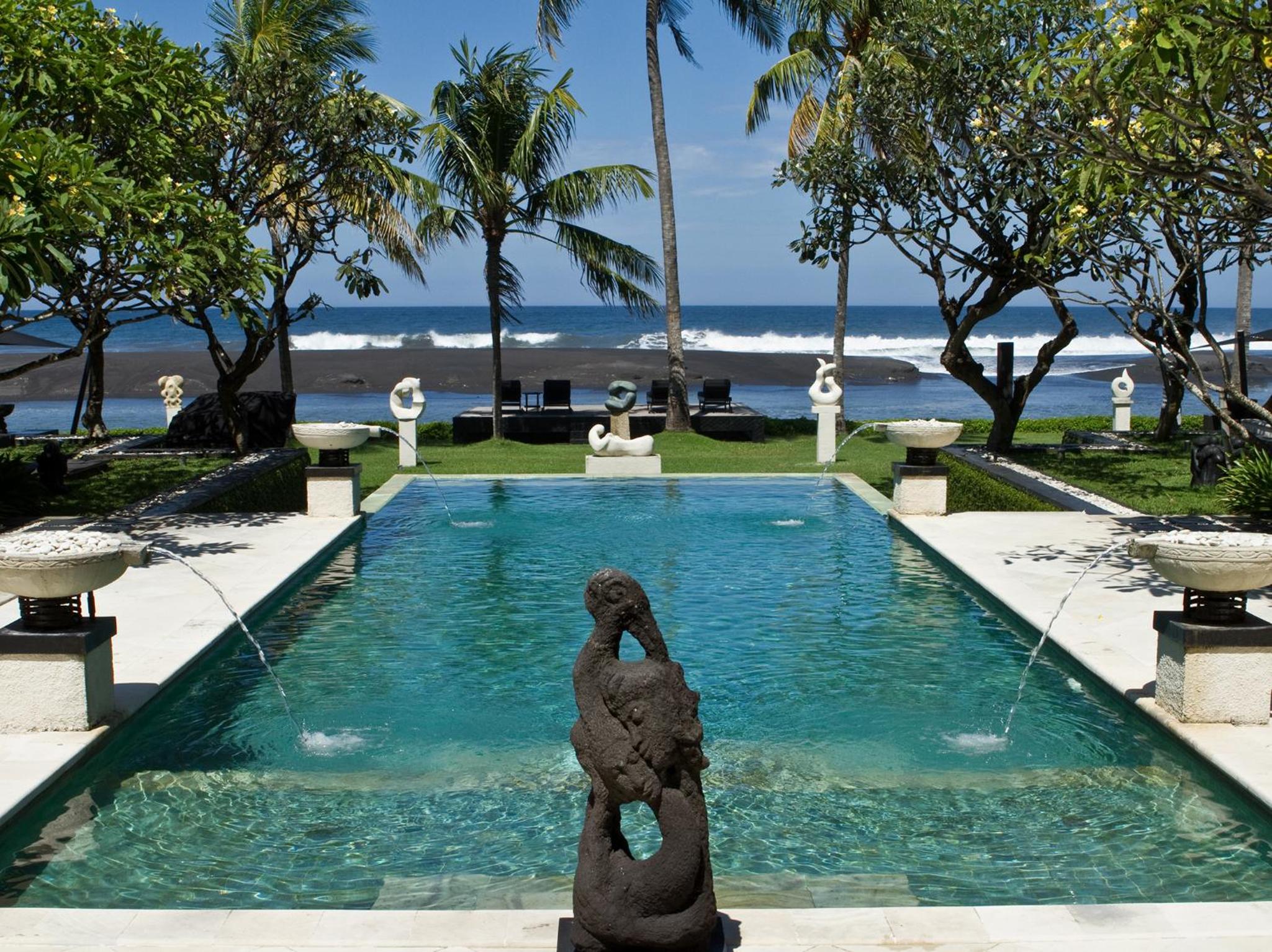 The Ylang Ylang view 5