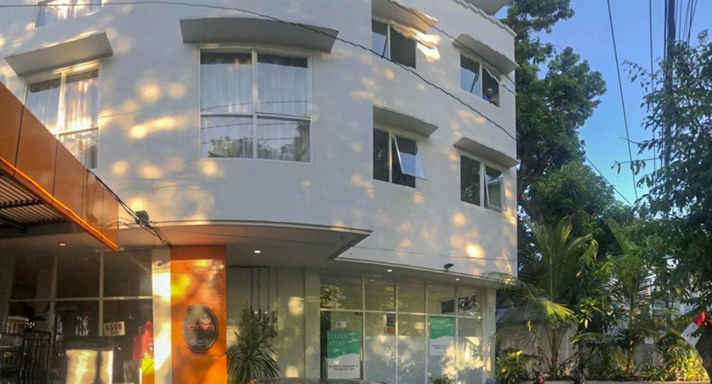 Hotel RedDoorz Hostel @ Manado Green Hostel - Image 1