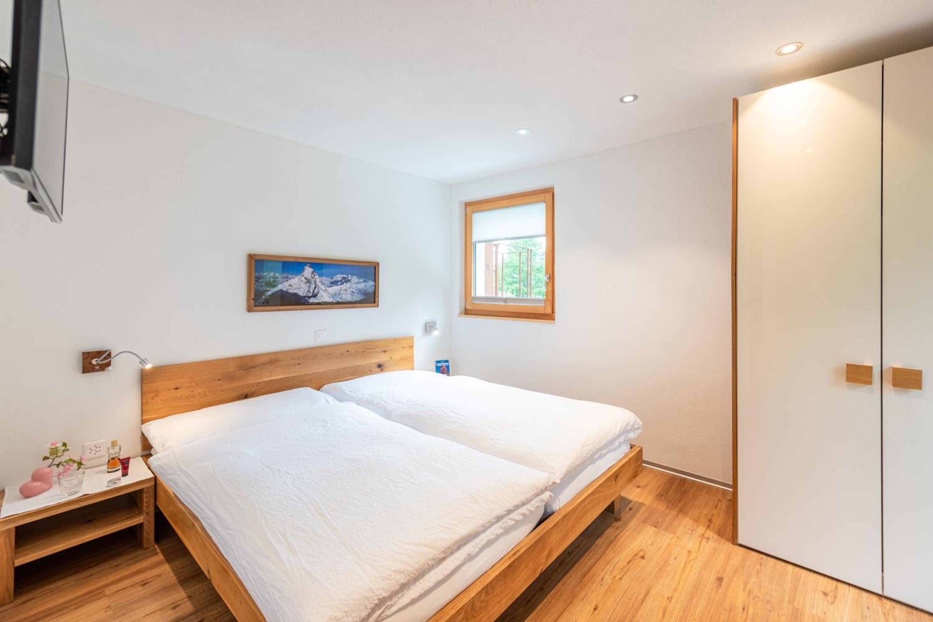 Jolimont Apartments