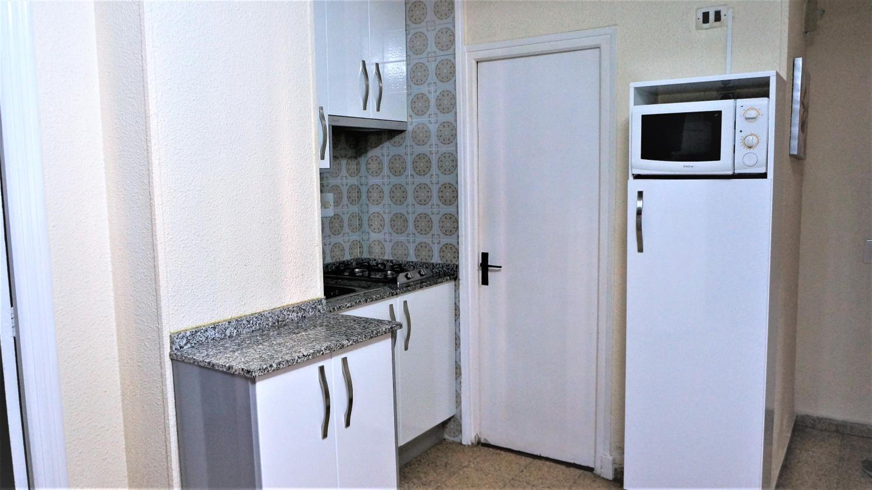 Apartamentos Astoria B - Benidorm view 2