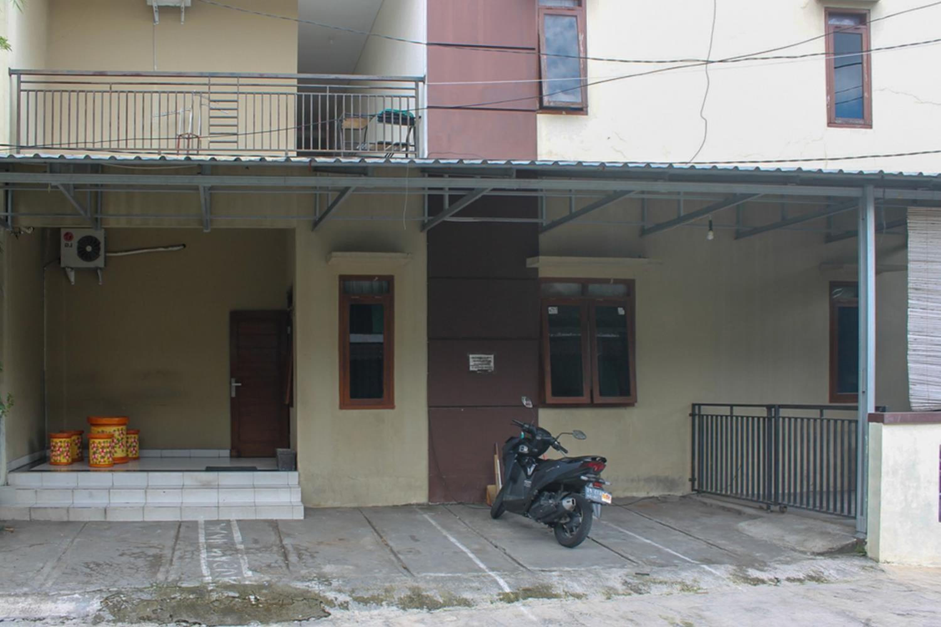 KoolKost Syariah near Universitas Ahmad Dahlan Kampus 1 view 4