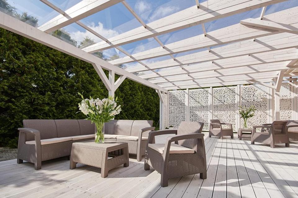 outdoor BBQ area