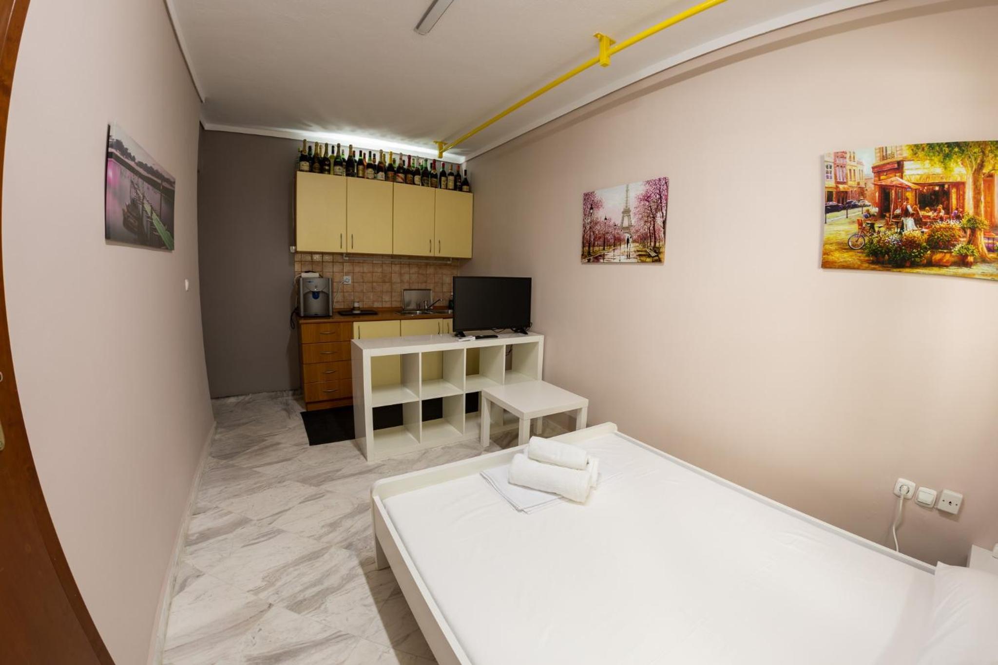 Photo 6