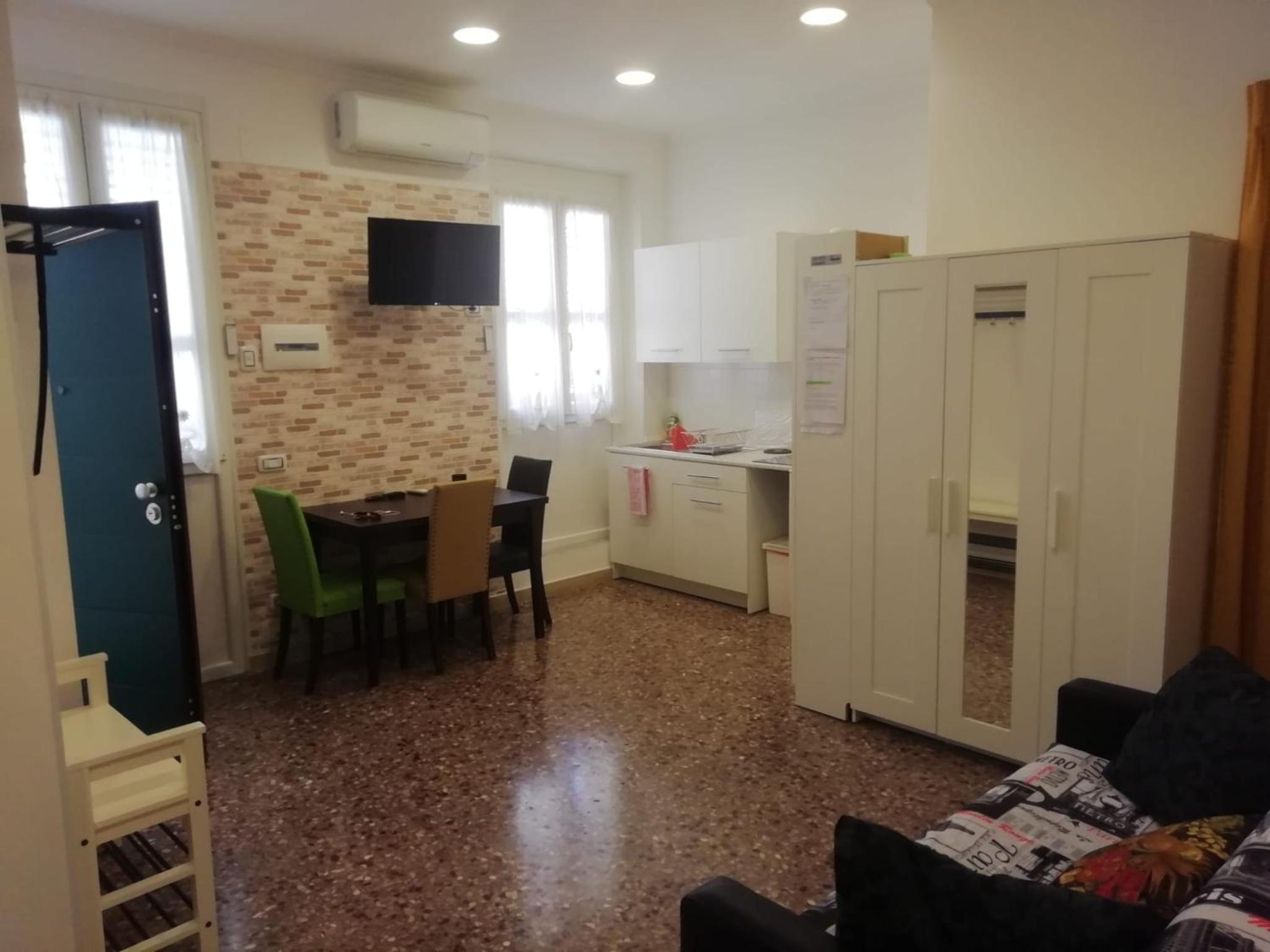 Apartment Urbino 33