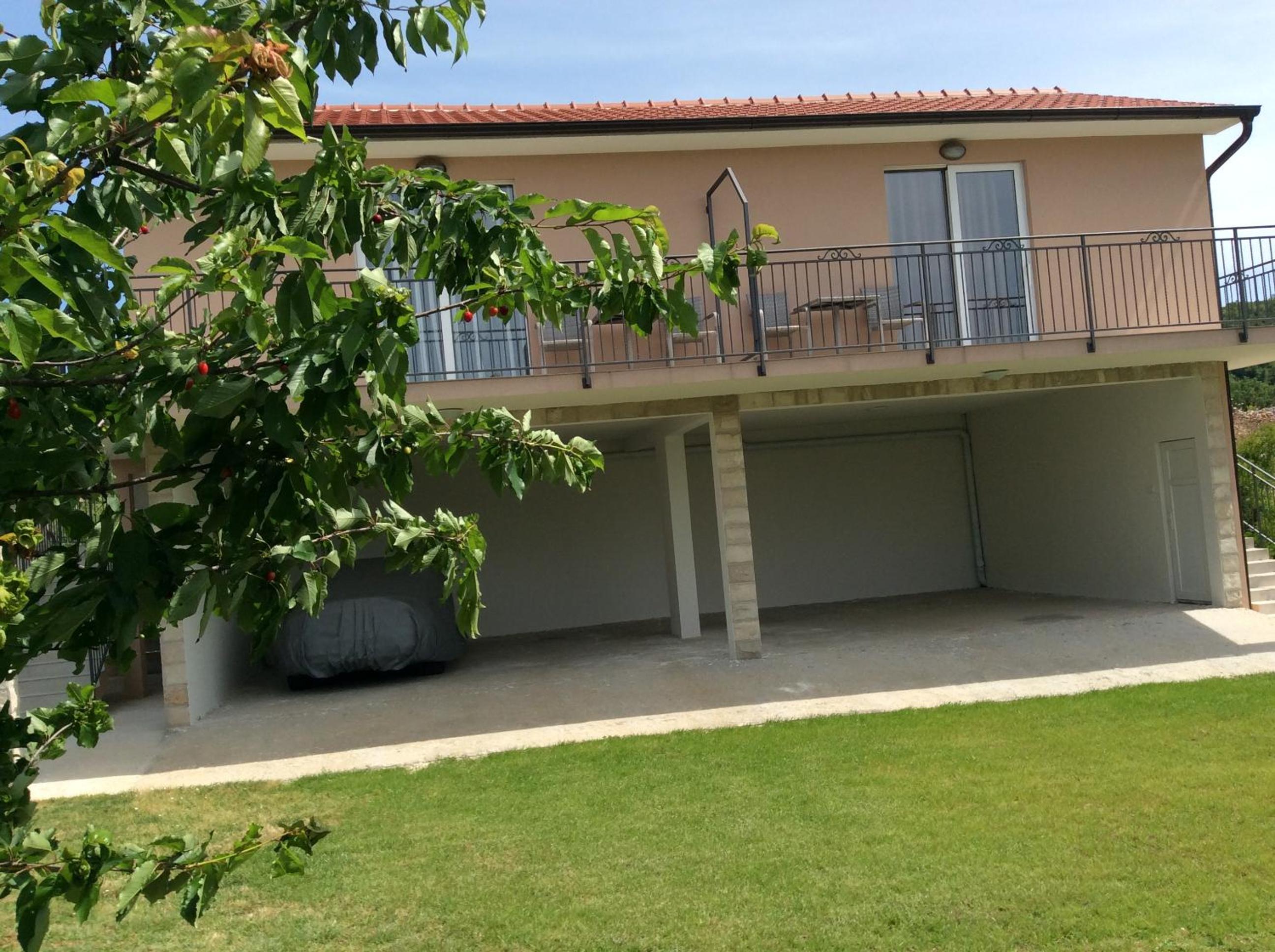 Apartments Raskovic I view 4