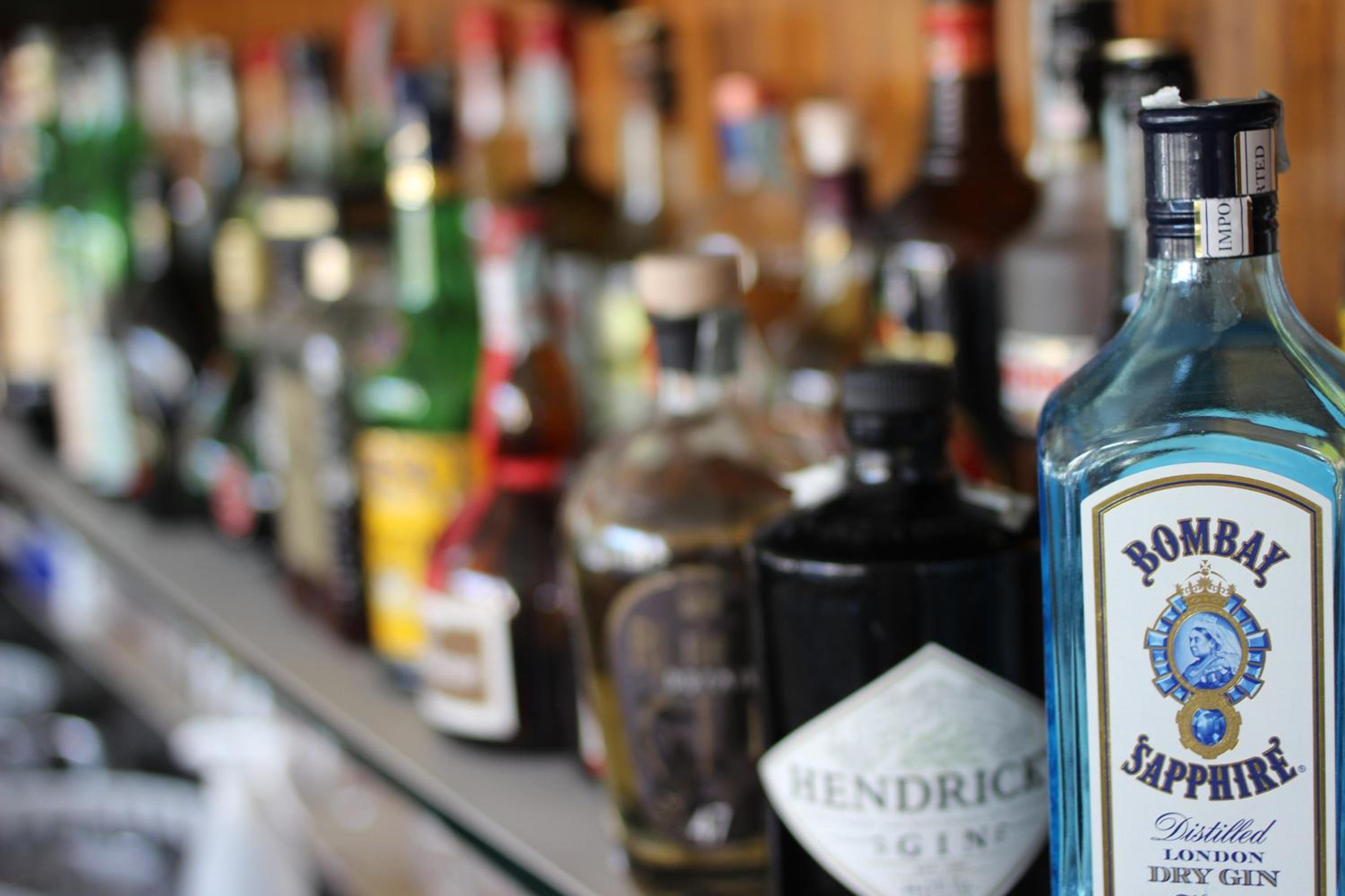 bar