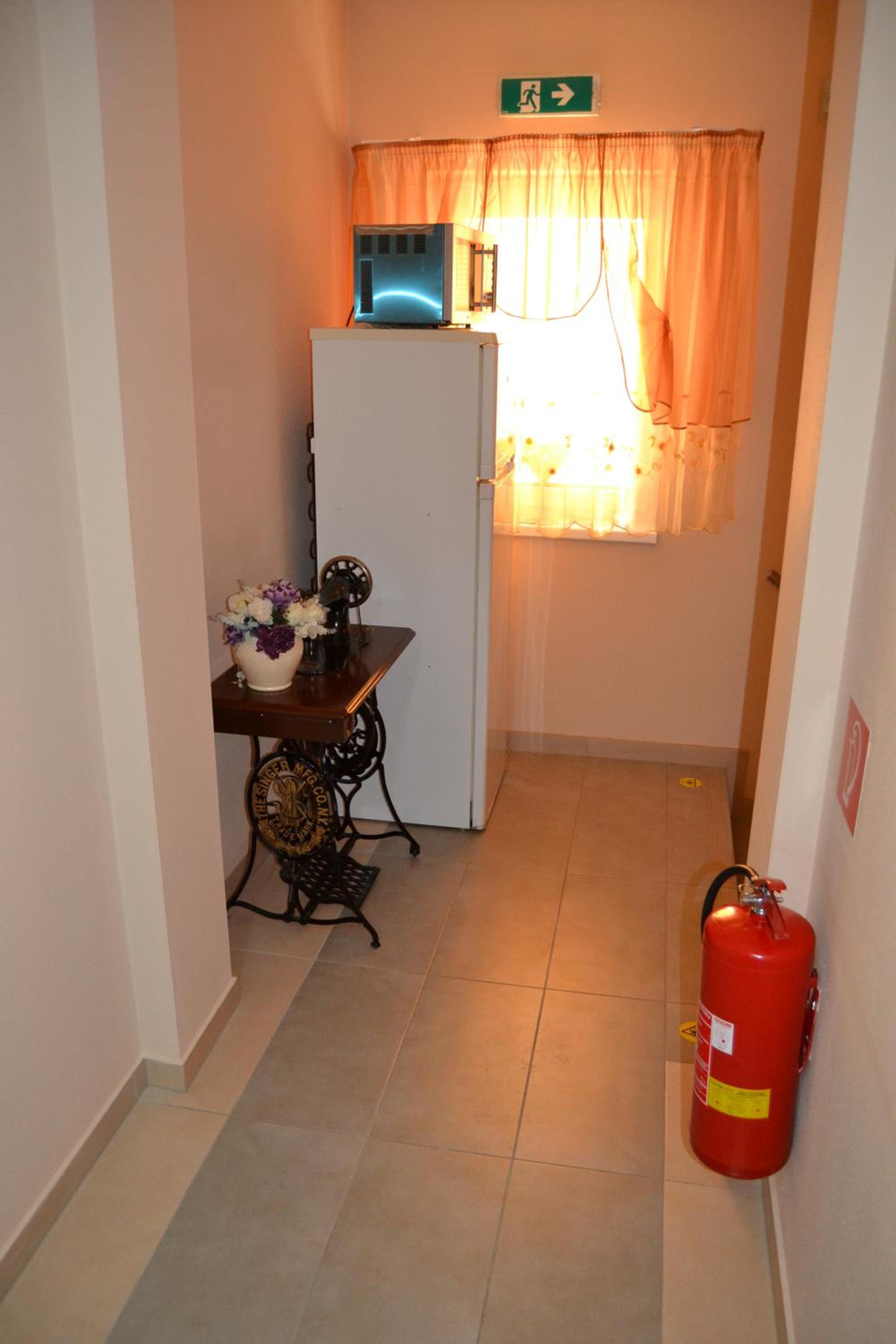 Photo 61