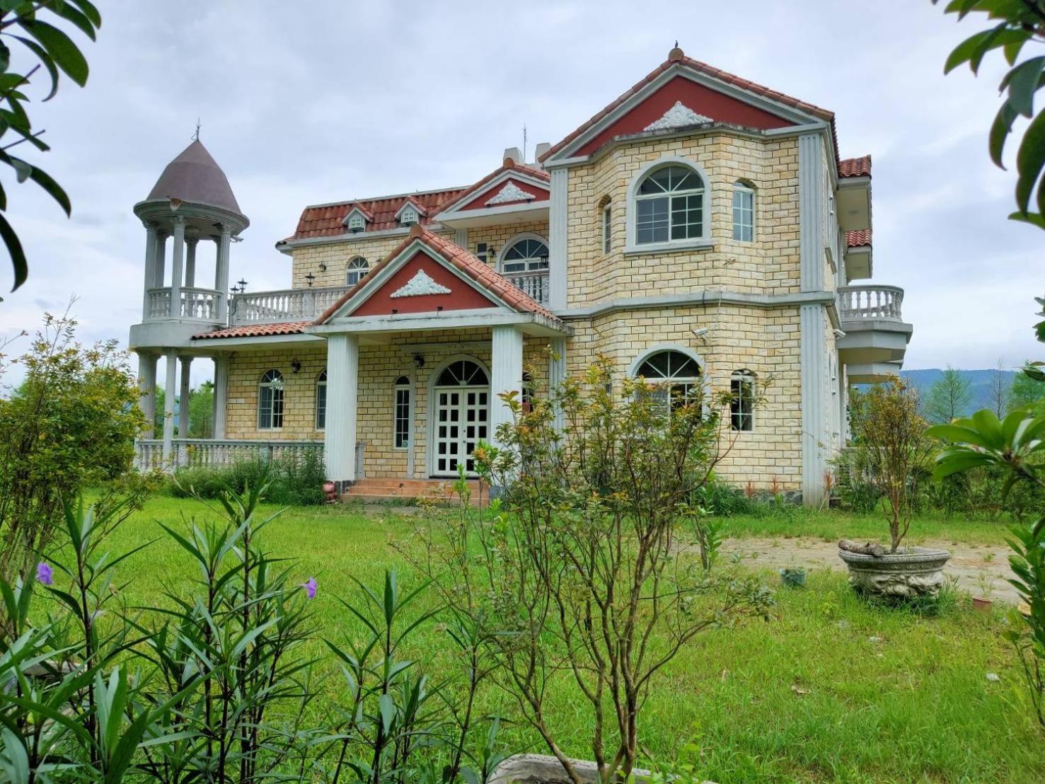 Photo 47