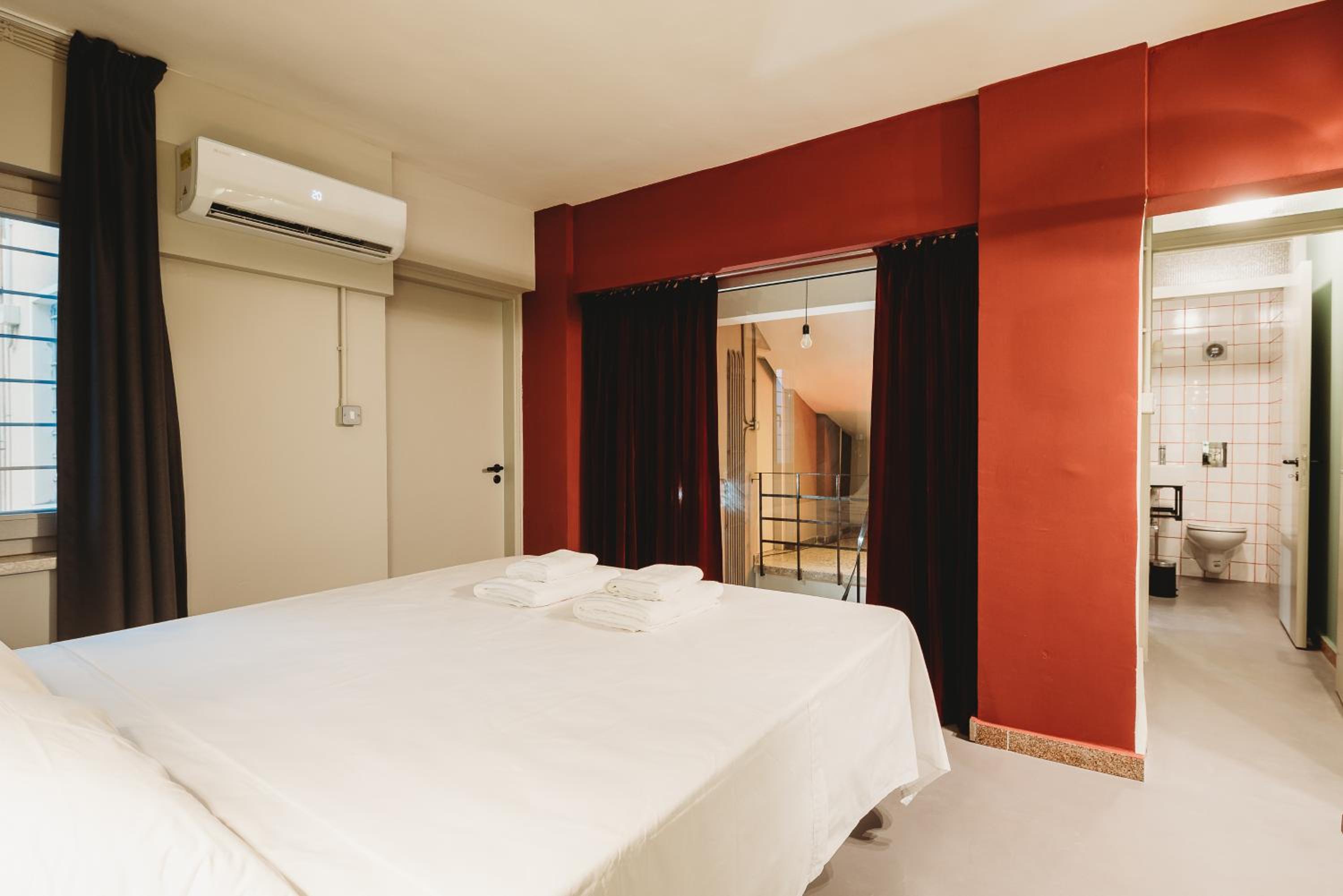 eins rooms - city center