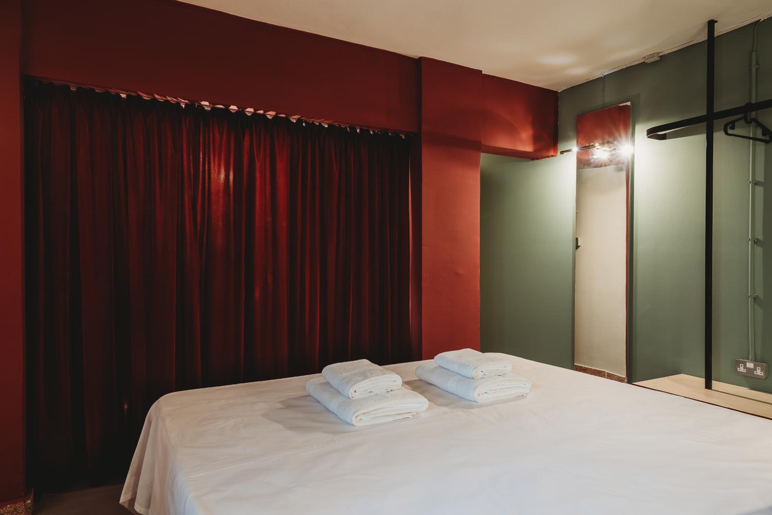 eins rooms - city center