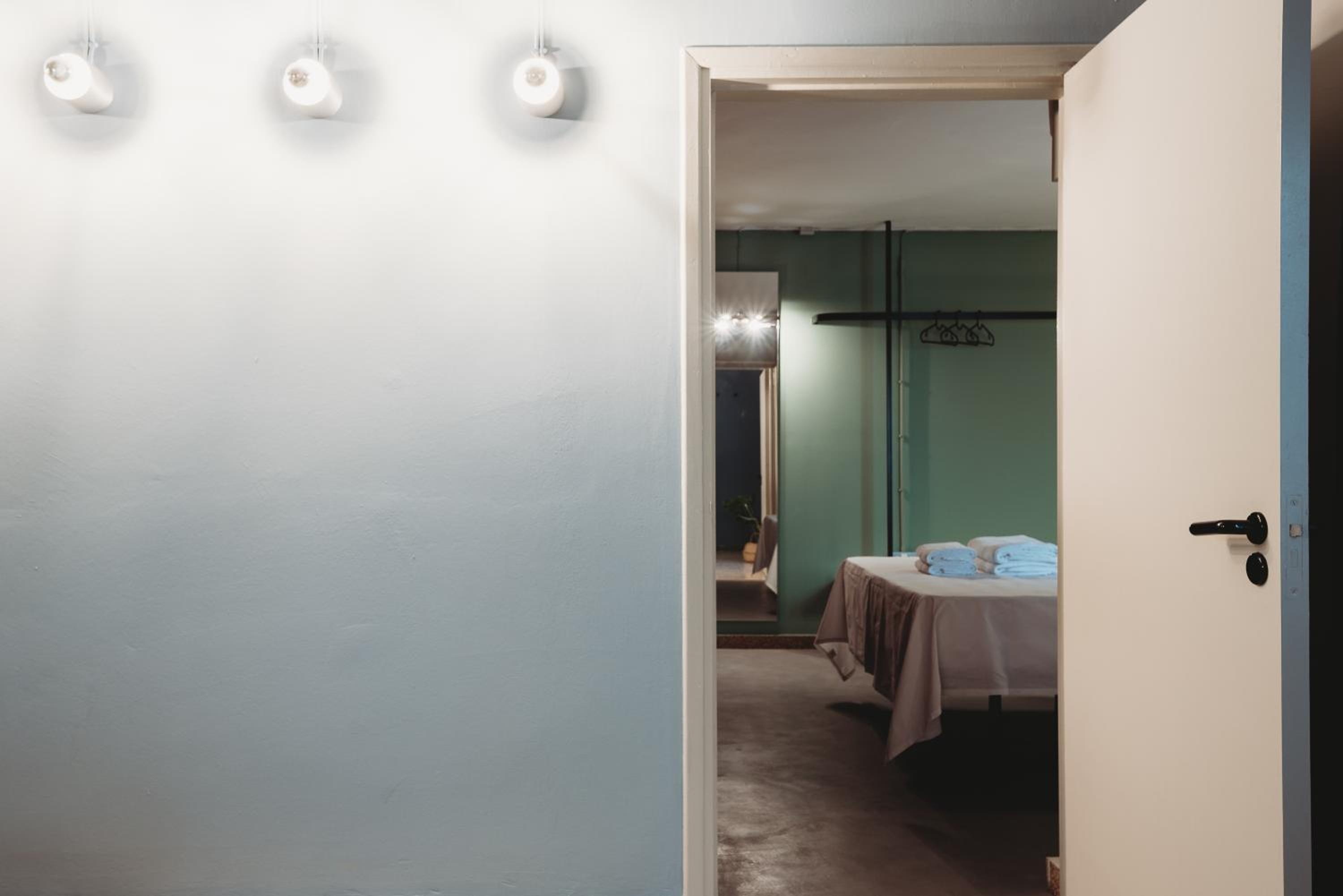 eins rooms - city center