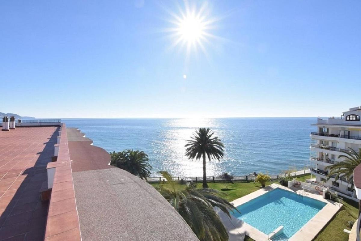 ACAPULCO PLAYA -Nerja photo 4