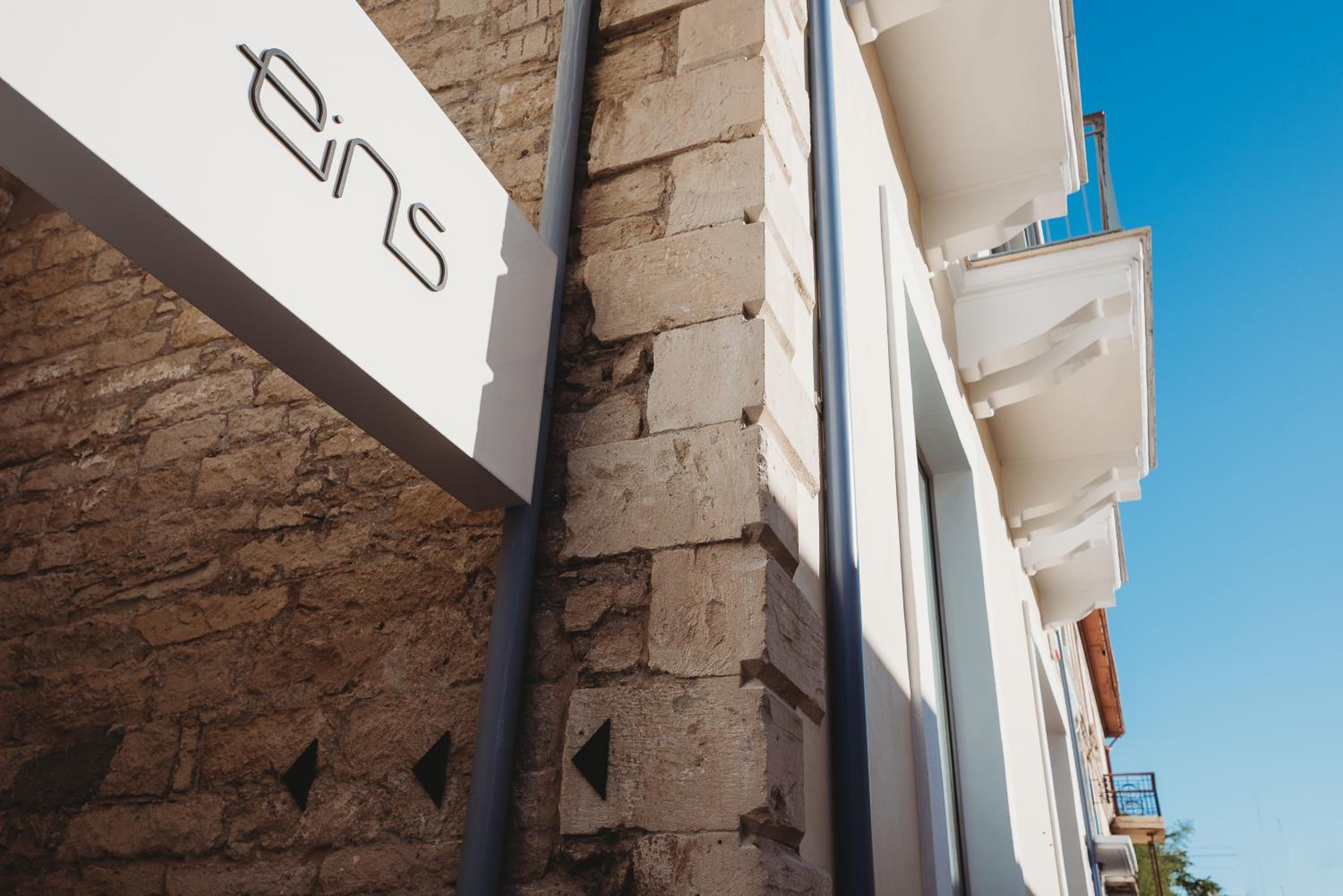 eins rooms - city center