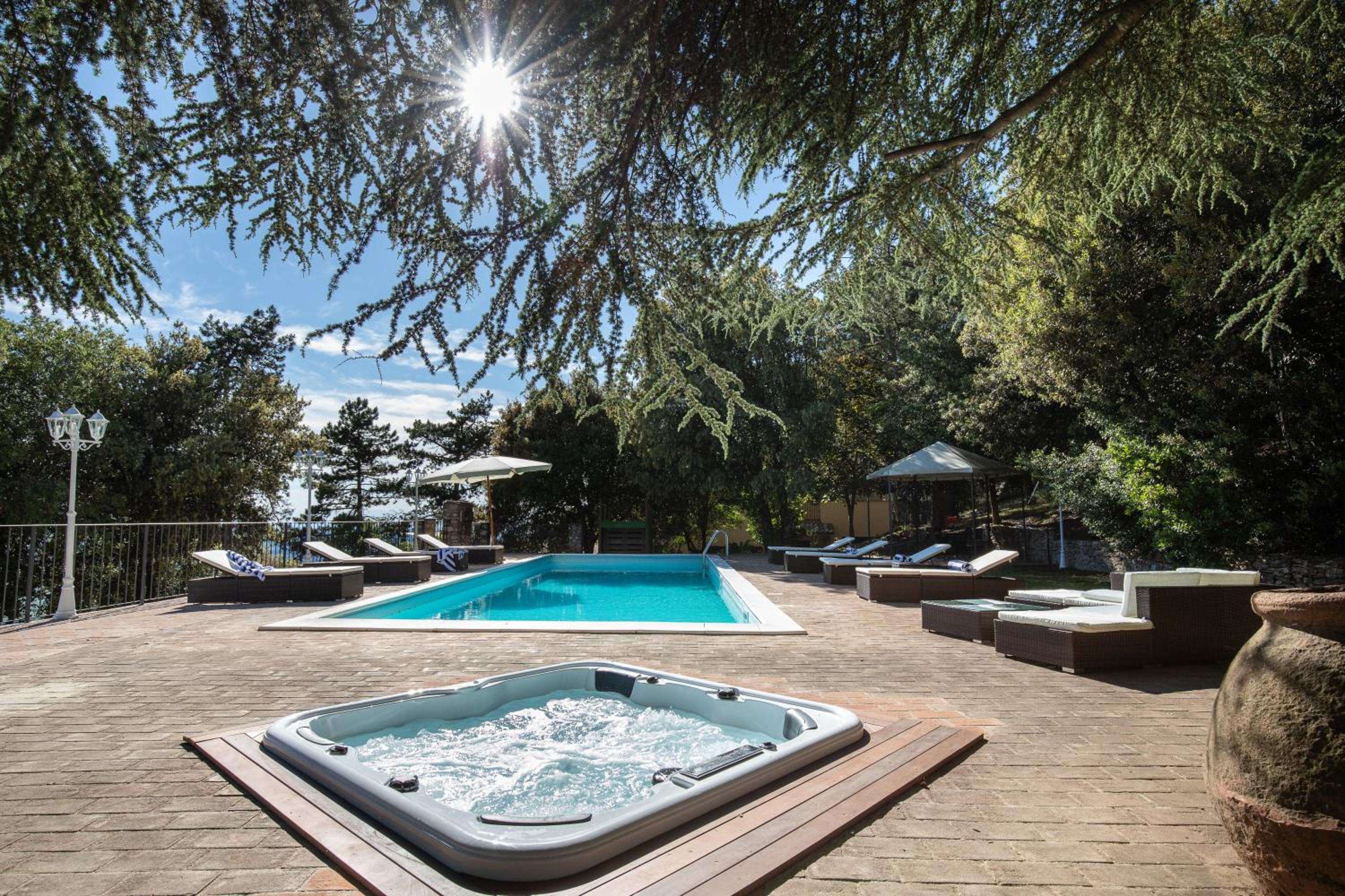 Villa Piscina “La Trinità “ view 2