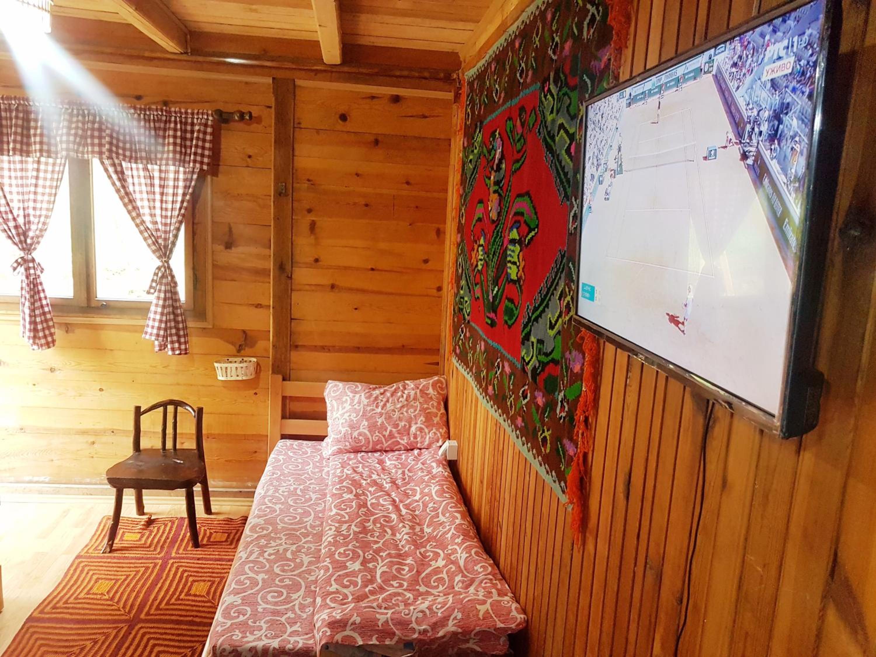 Log cabin Uvac (Vikendica Saponjic)