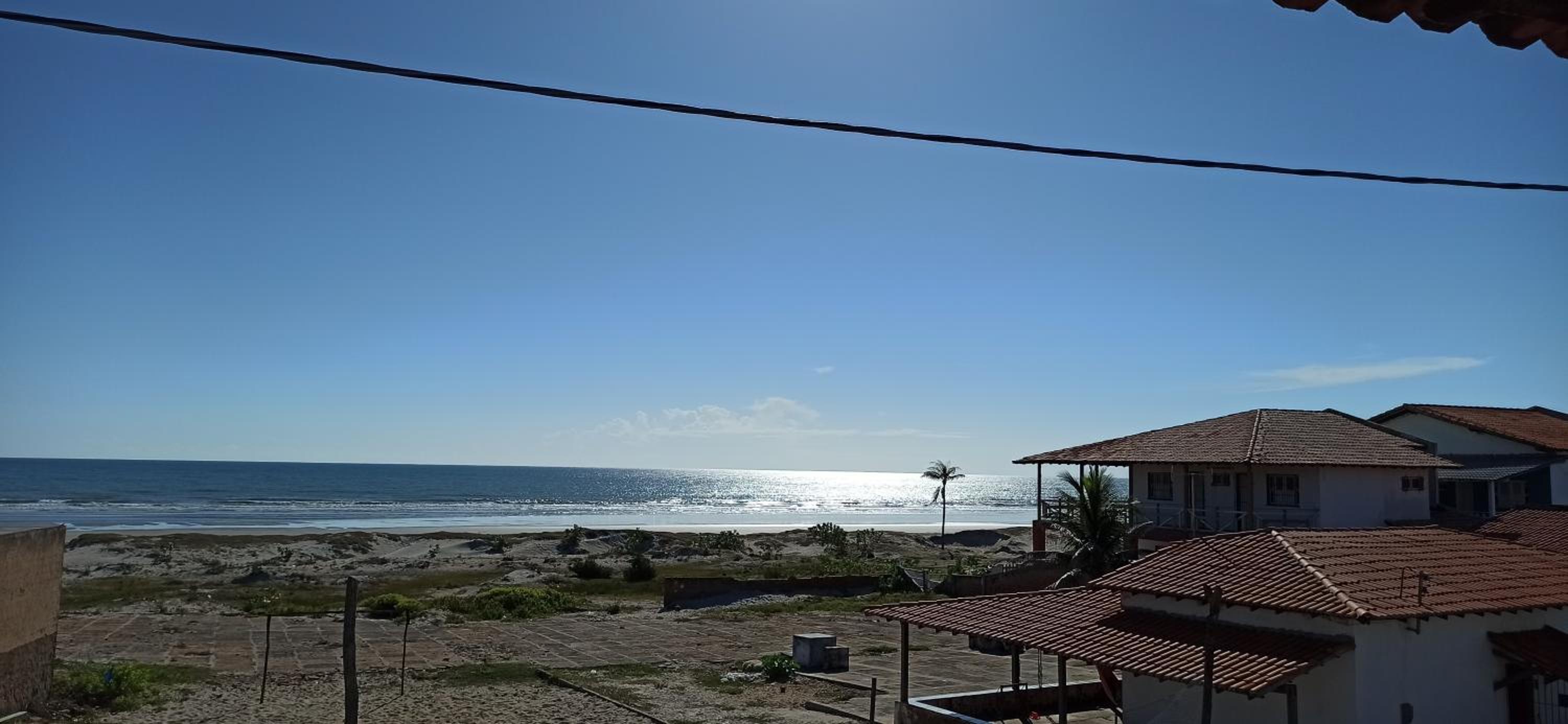 Casa duplex beira mar reformada com piscina no Peito Moça