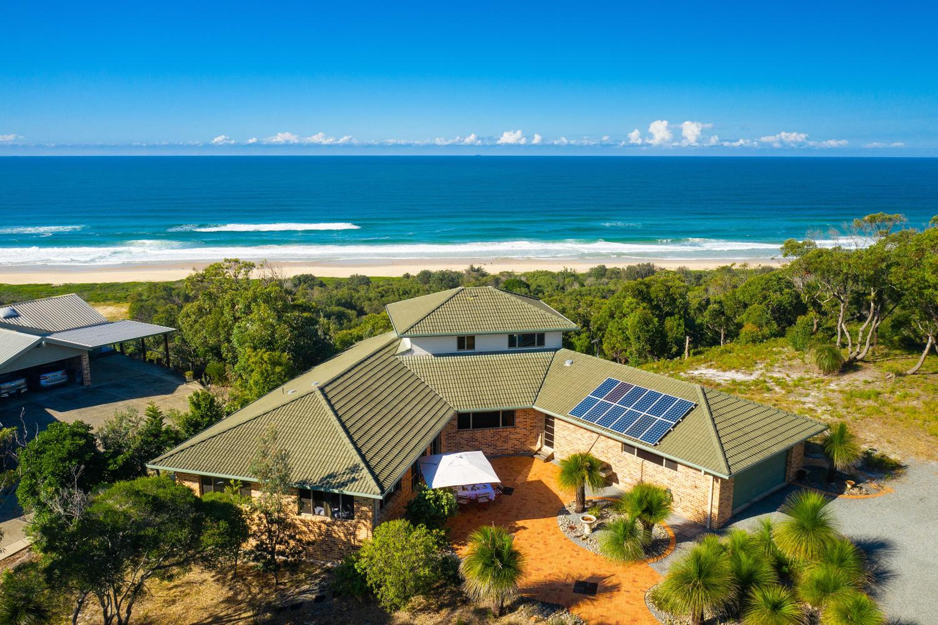 Seascape @ 19 Pindari - privacy, space, views