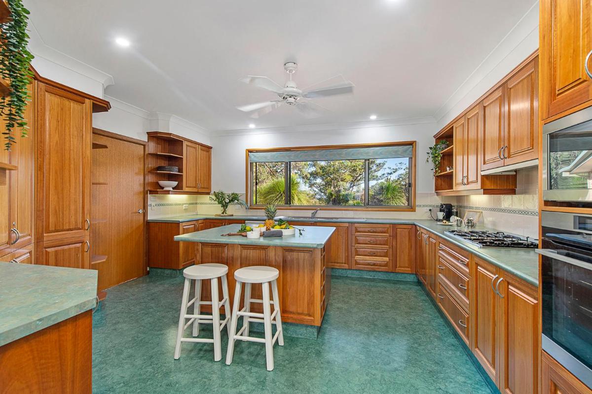 Seascape @ 19 Pindari - privacy, space, views