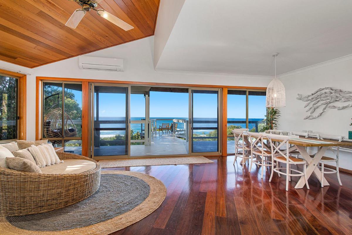 Seascape @ 19 Pindari - privacy, space, views