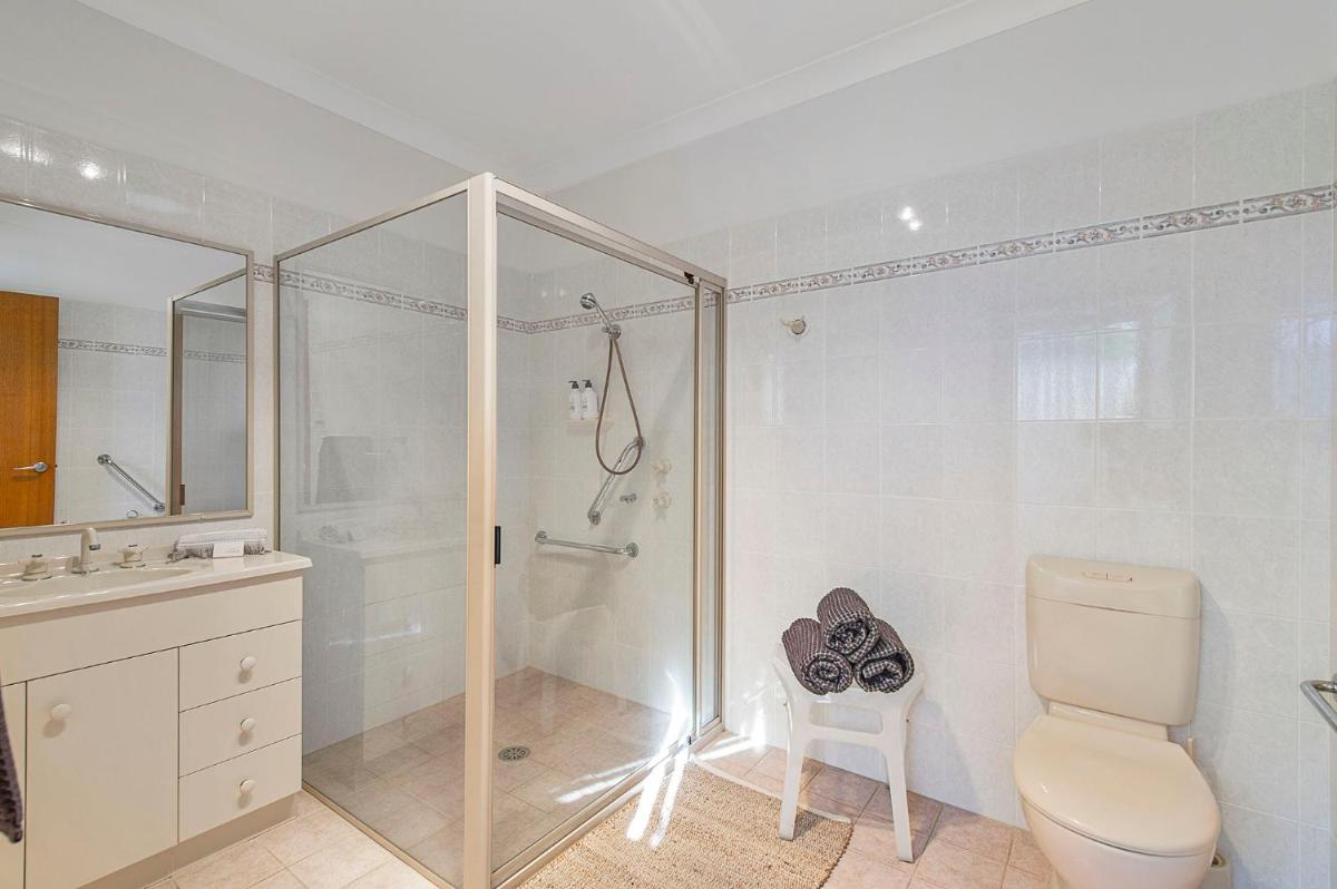 Seascape @ 19 Pindari - privacy, space, views