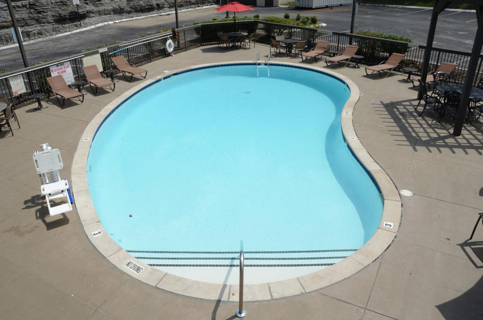 Baymont by Wyndham Nashville Airport - Property Image 33
