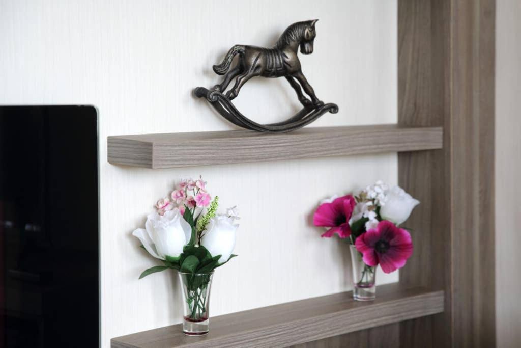 Edinburgh - Seton Sands-Cameo Caravan-Pet Friendly view 5