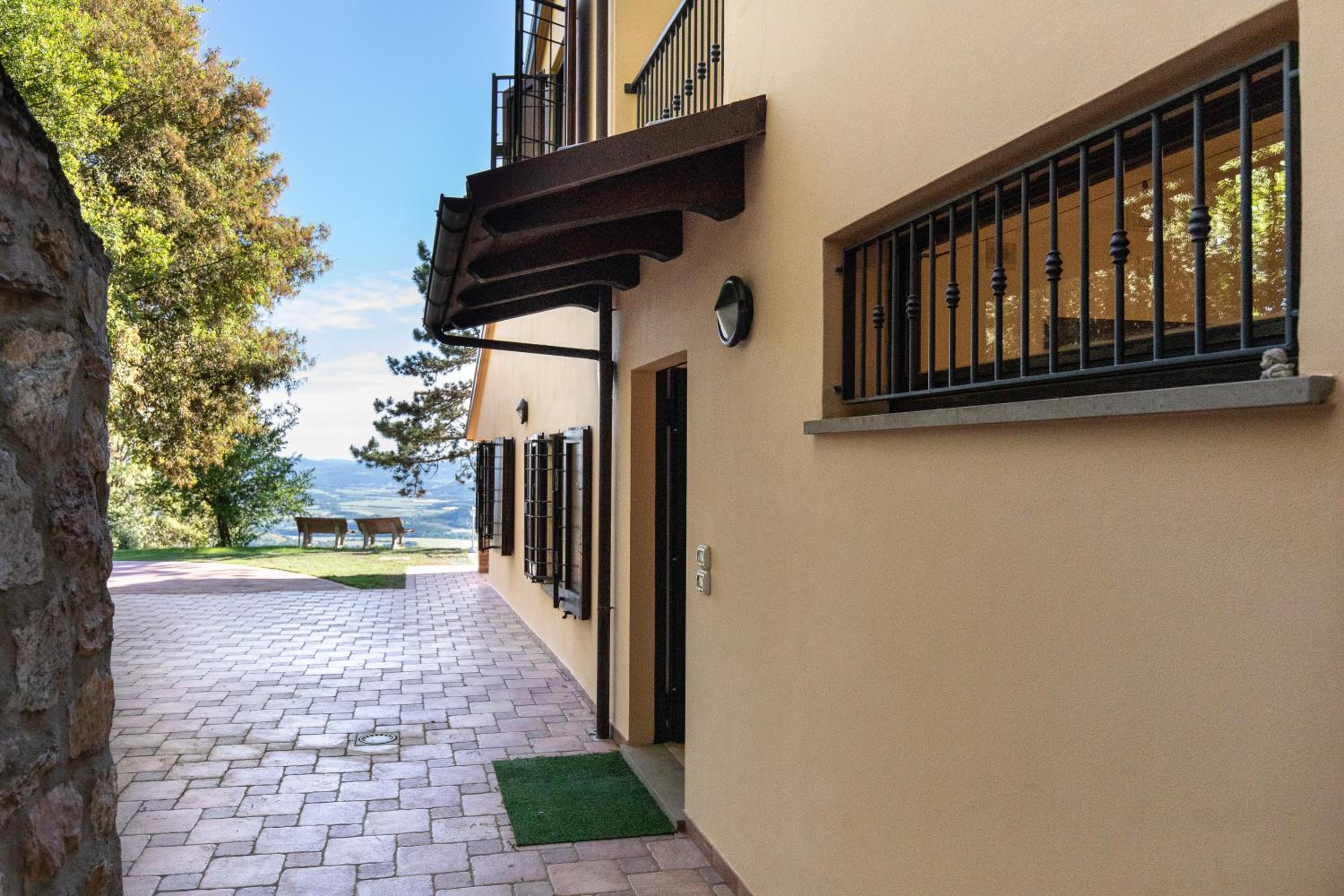 Villa Piscina “La Trinità “ view 4