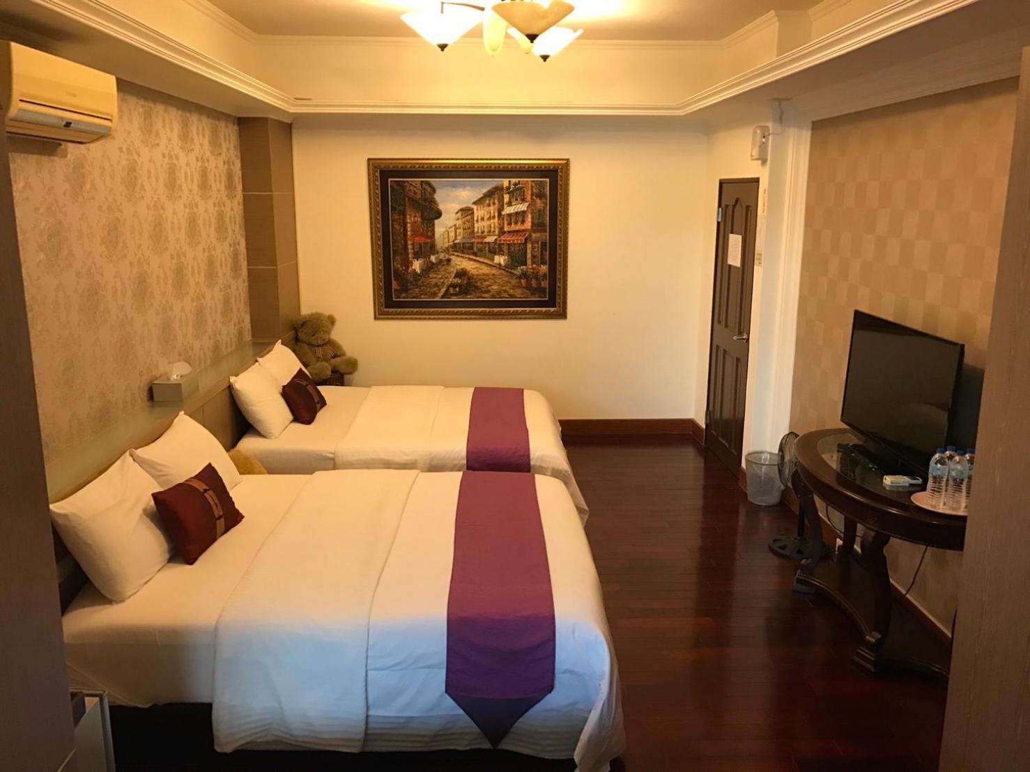 Emaly Homestay