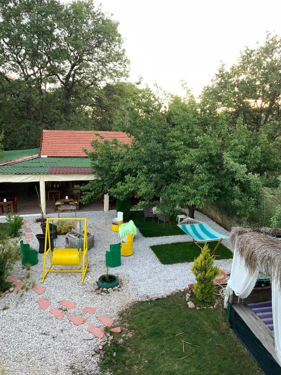 children's play area