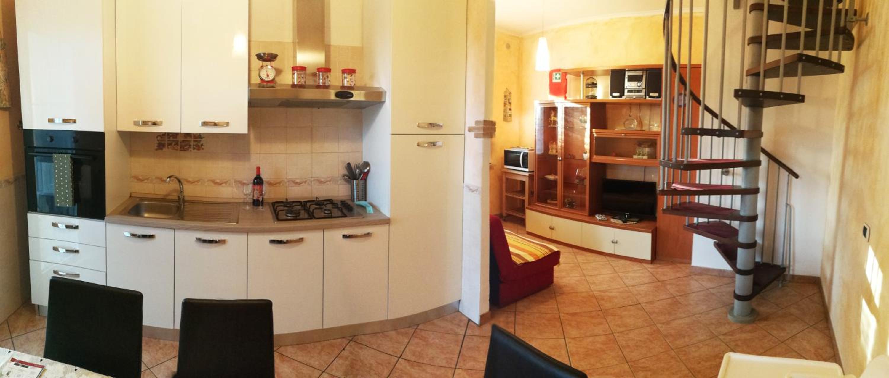 Photo 12