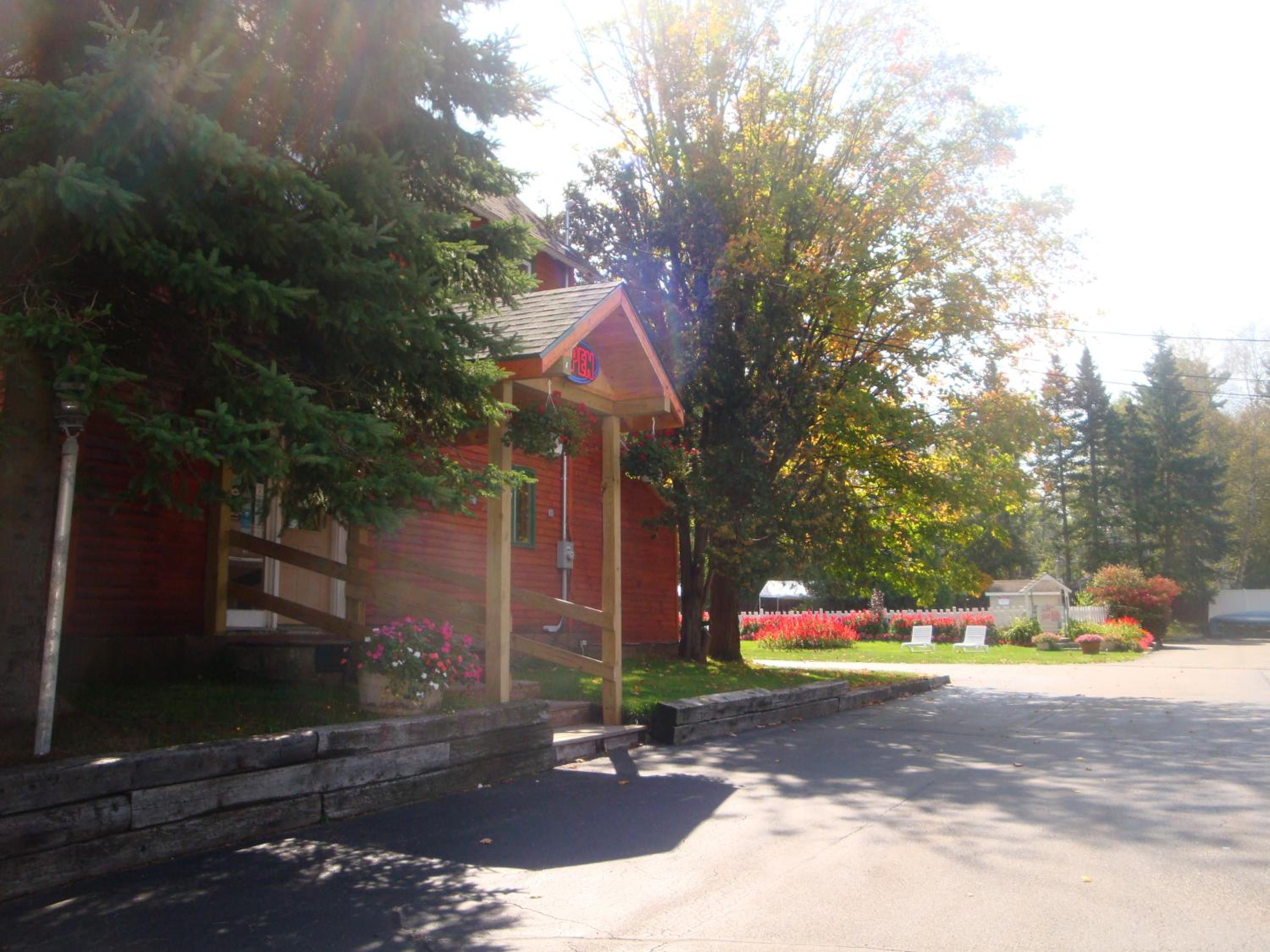 Photo 18