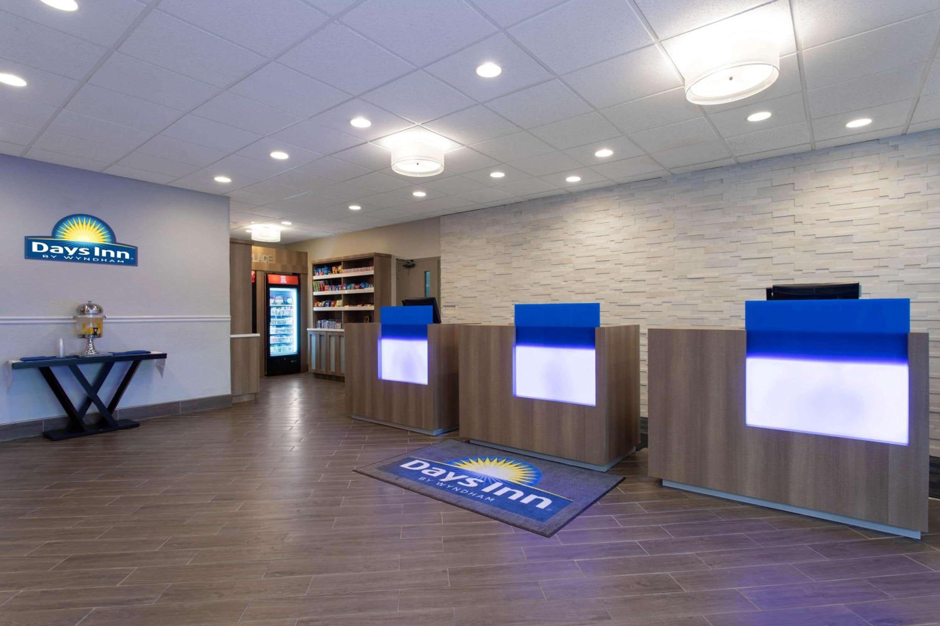 Days Inn by Wyndham Orlando Conv. Center/International Dr-3