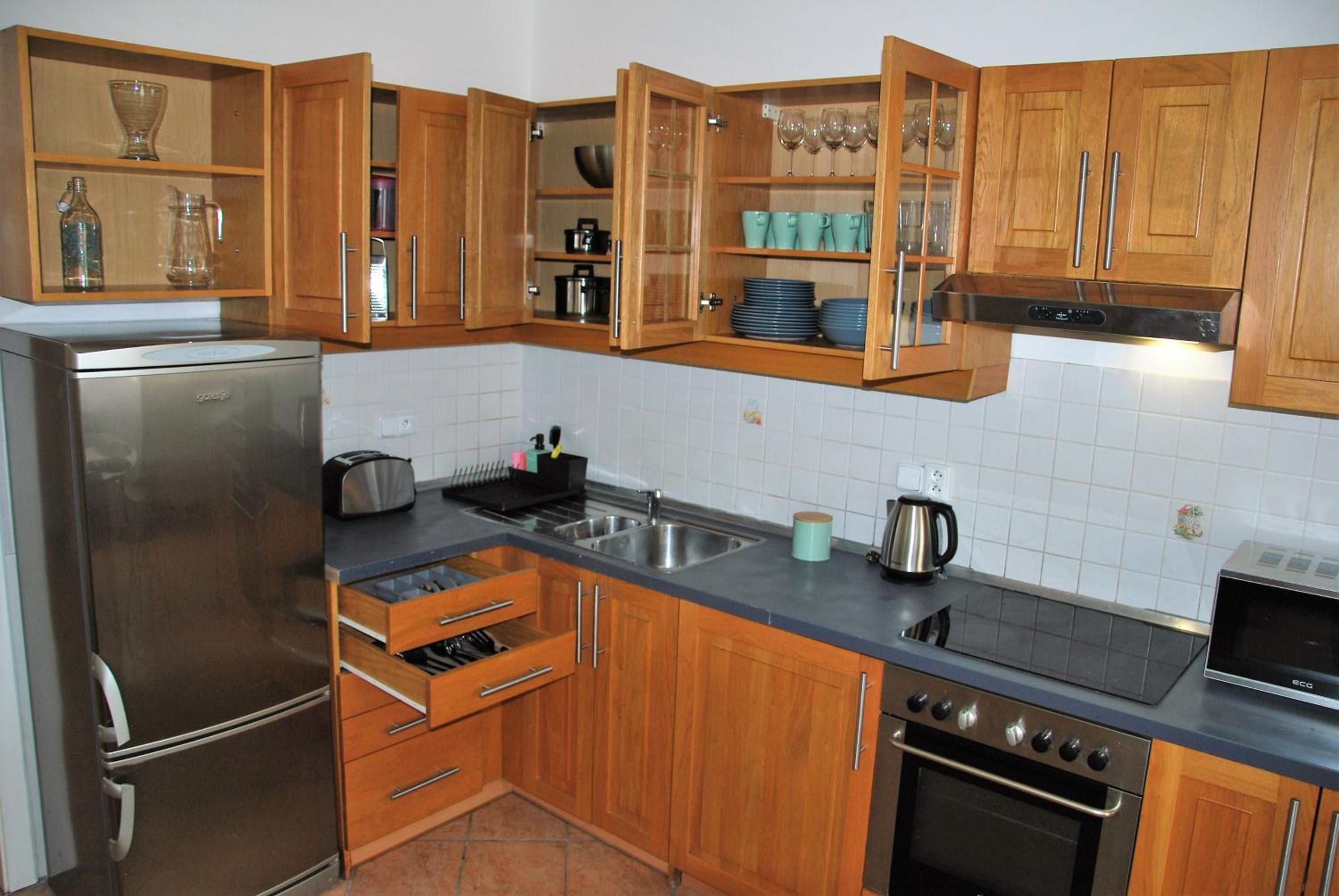 White Swan Boutique Apartments