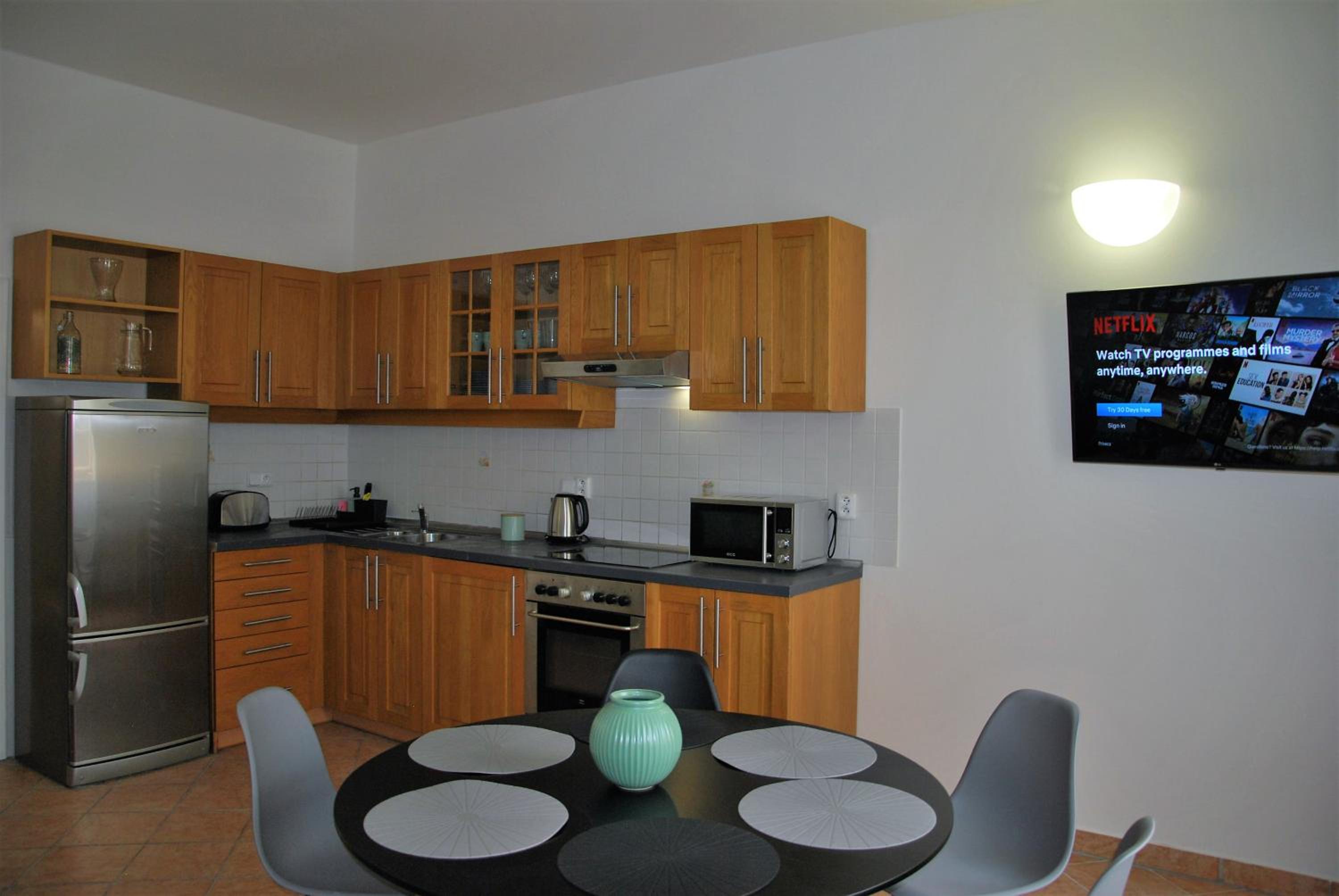 White Swan Boutique Apartments