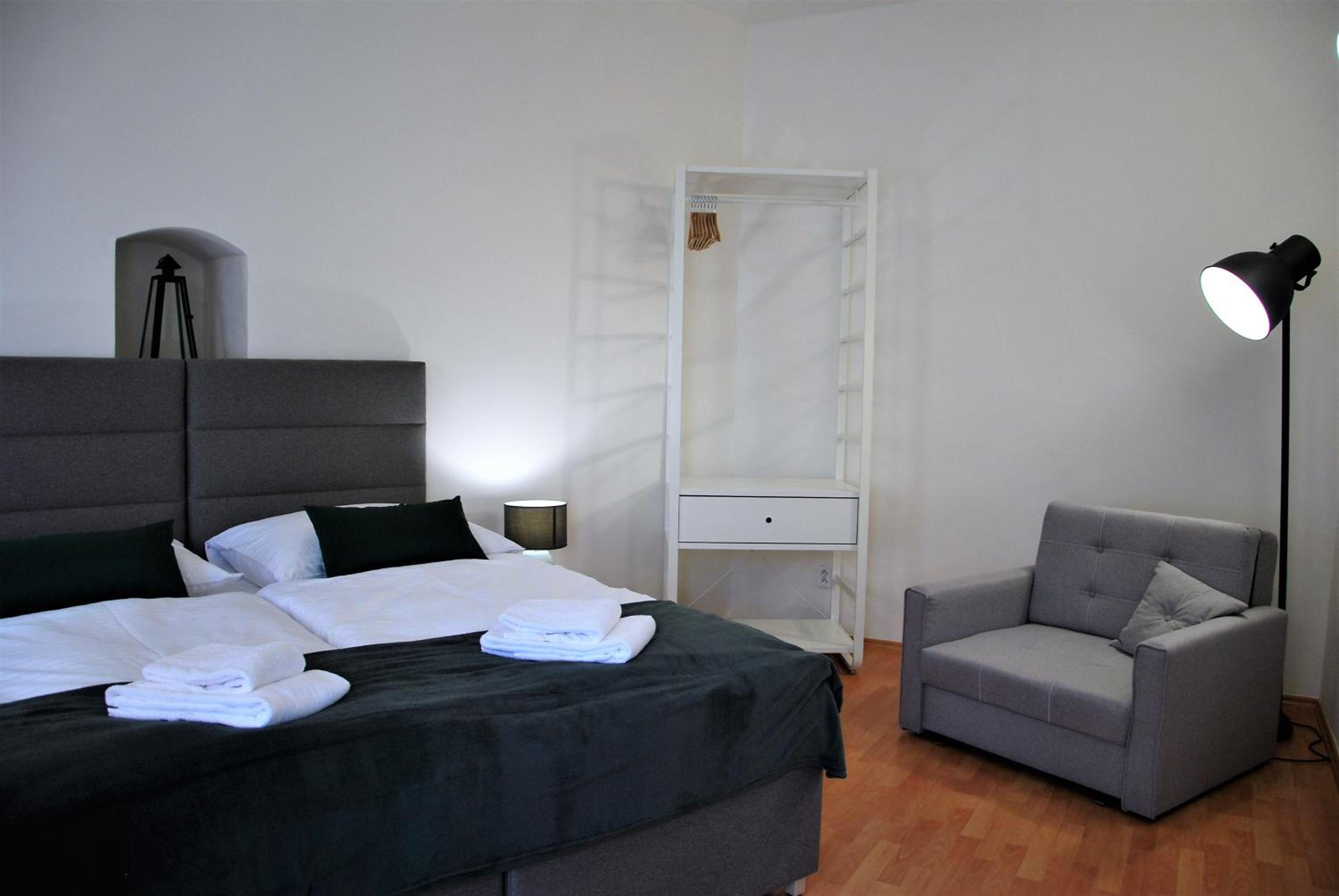 White Swan Boutique Apartments