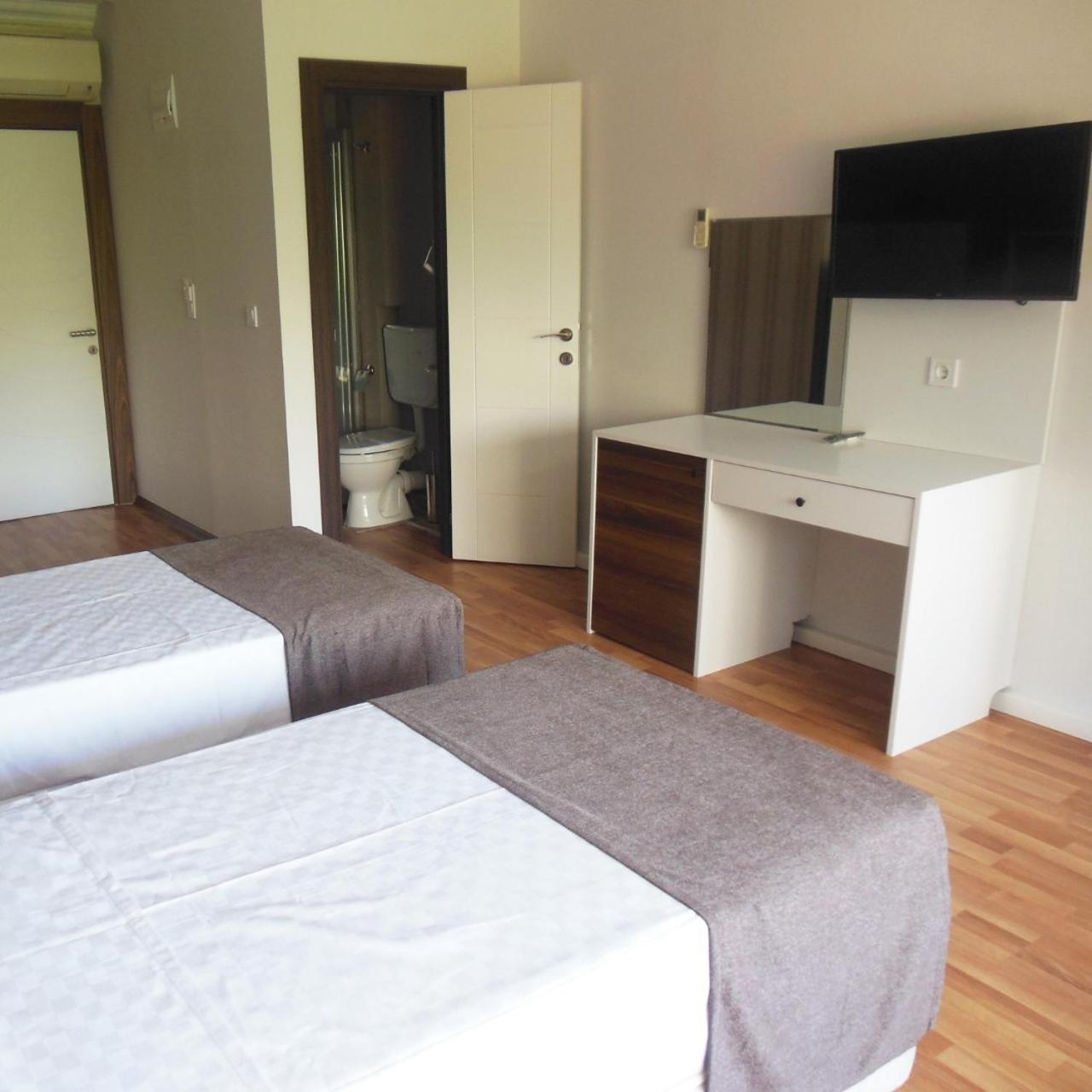 Grand Antalya Hotel - Image 20