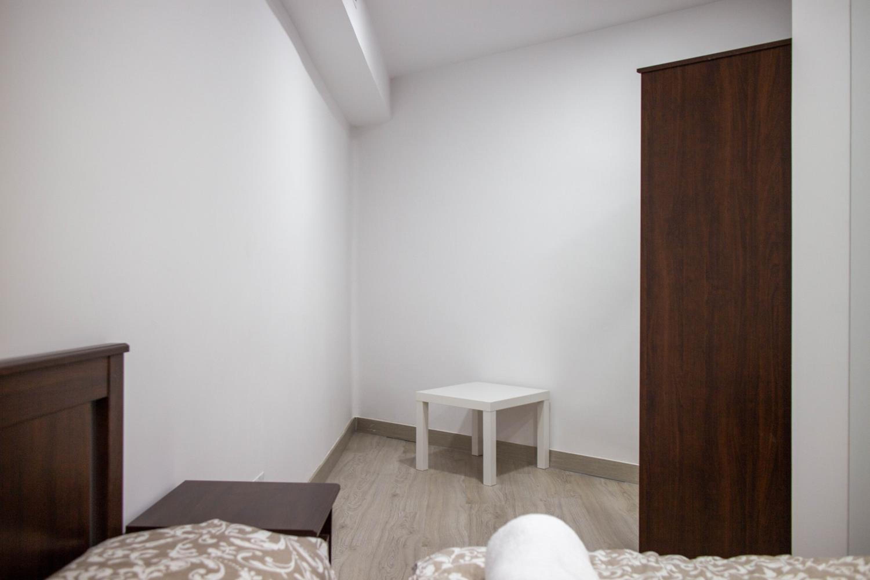L&G Madrid Apartments