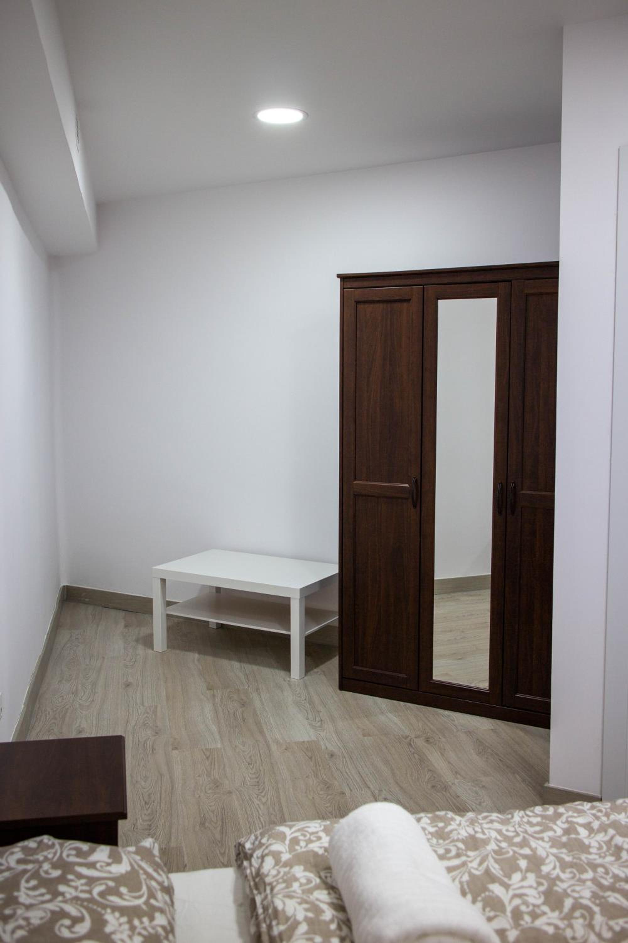 L&G Madrid Apartments