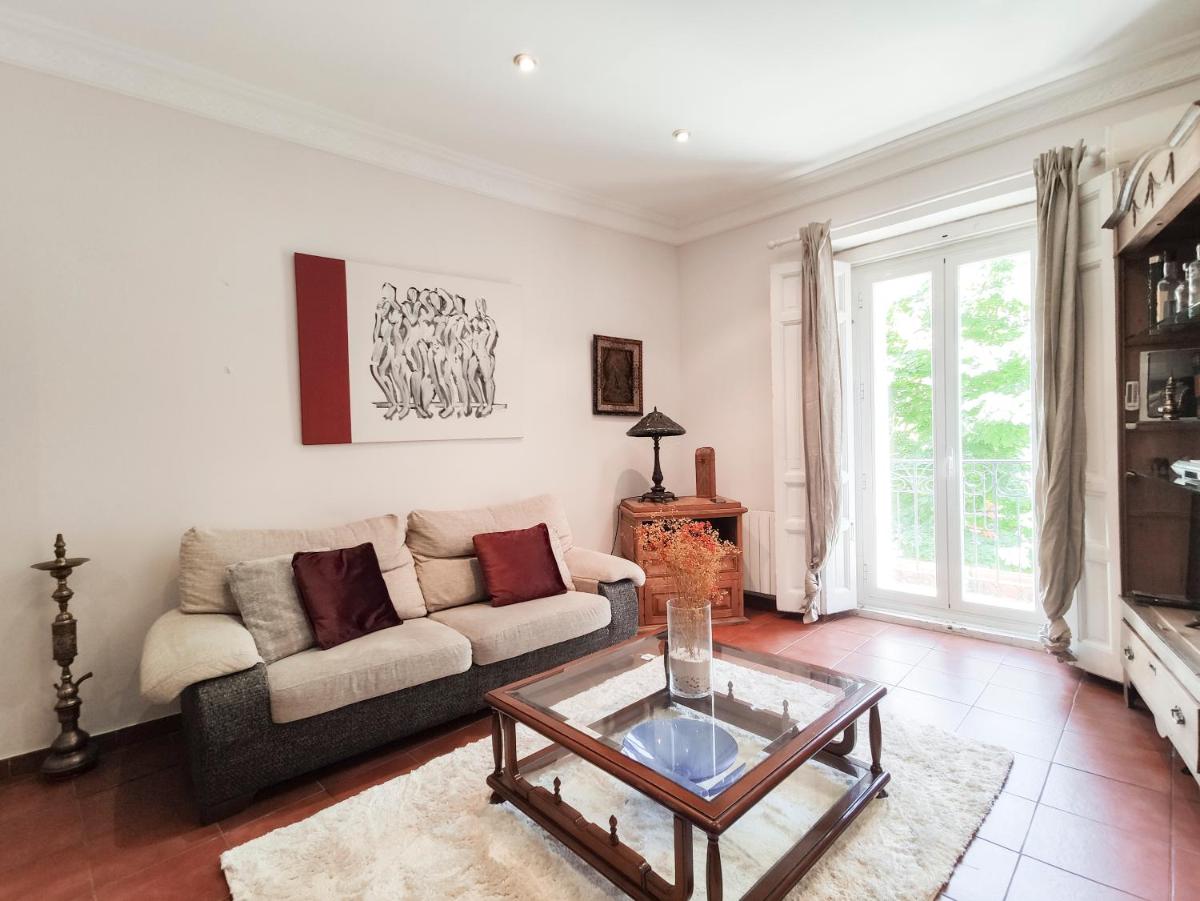 Charmy Apartment Chueca's Square view 3