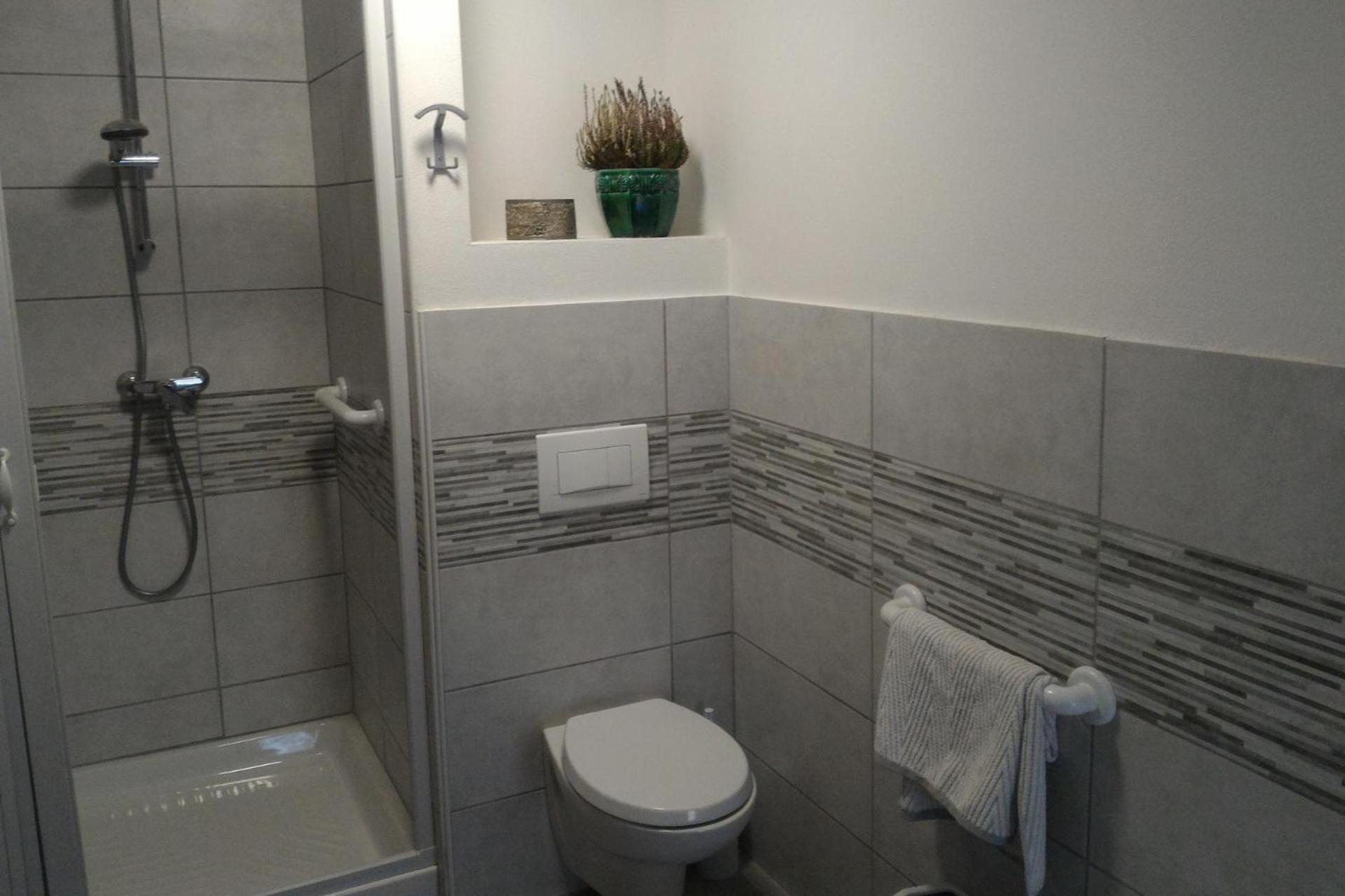 Photo 51