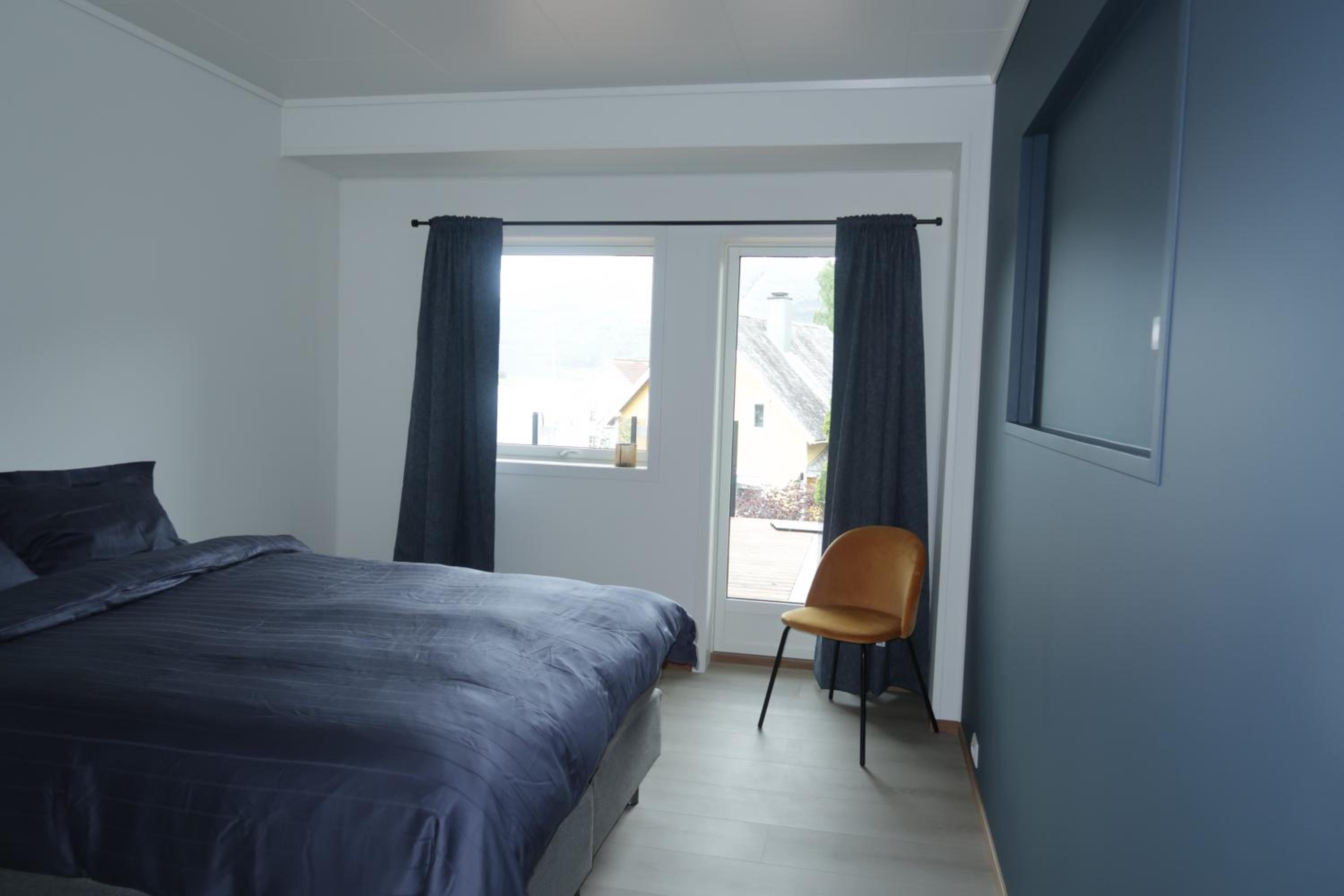 Olden Panorama Apartments - Fjord view - High Standard