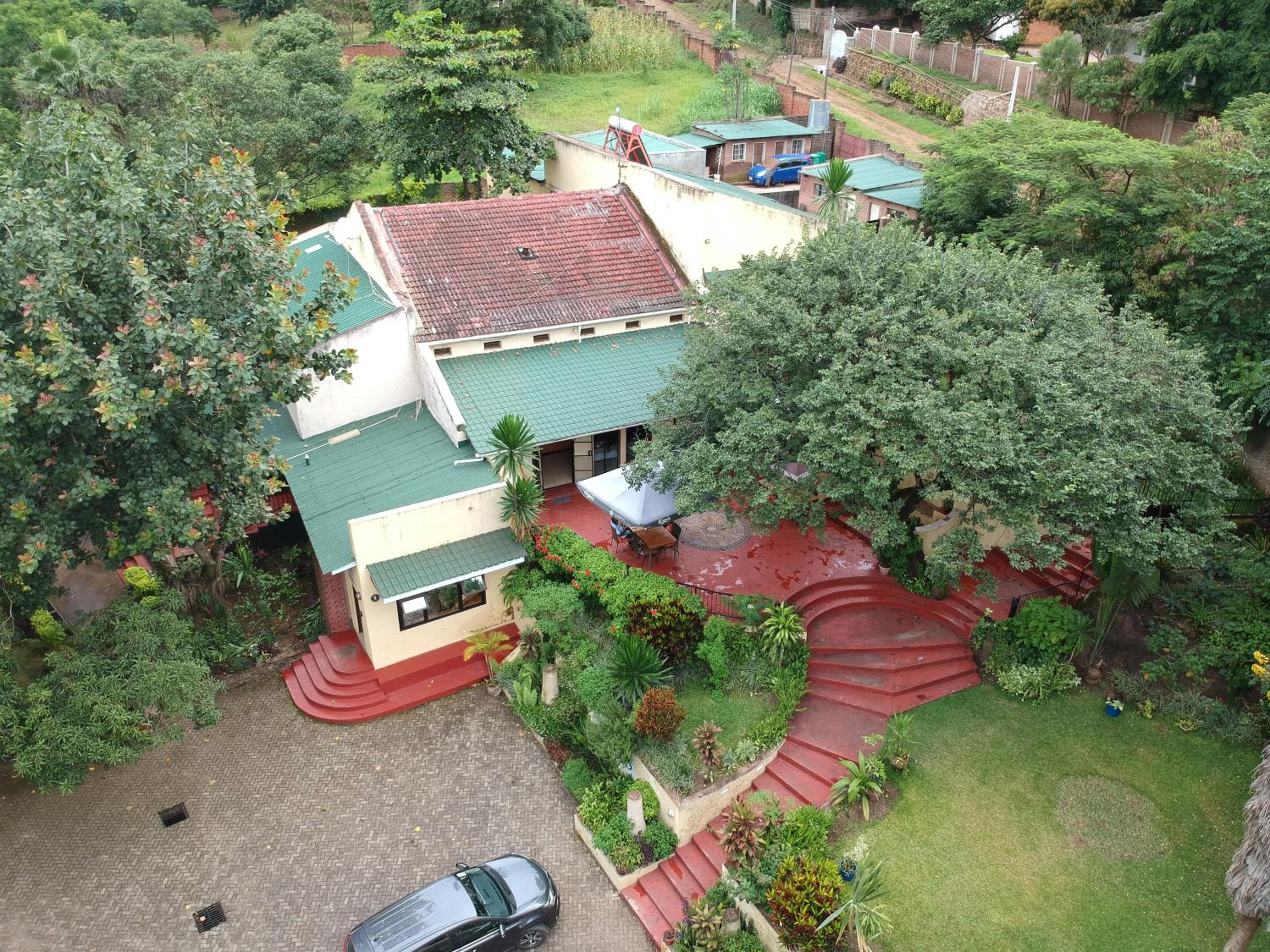 Villa 33