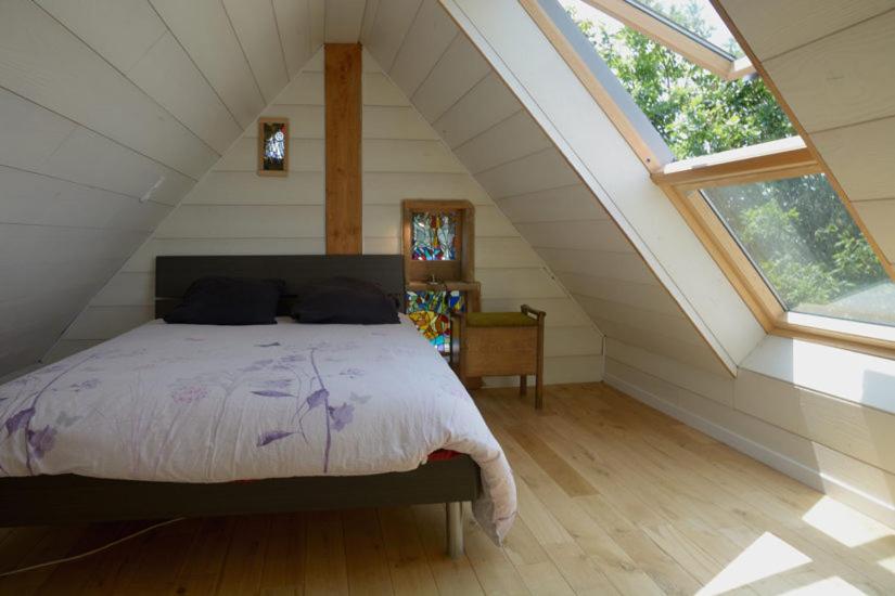 Mousterlin Cottage view 3