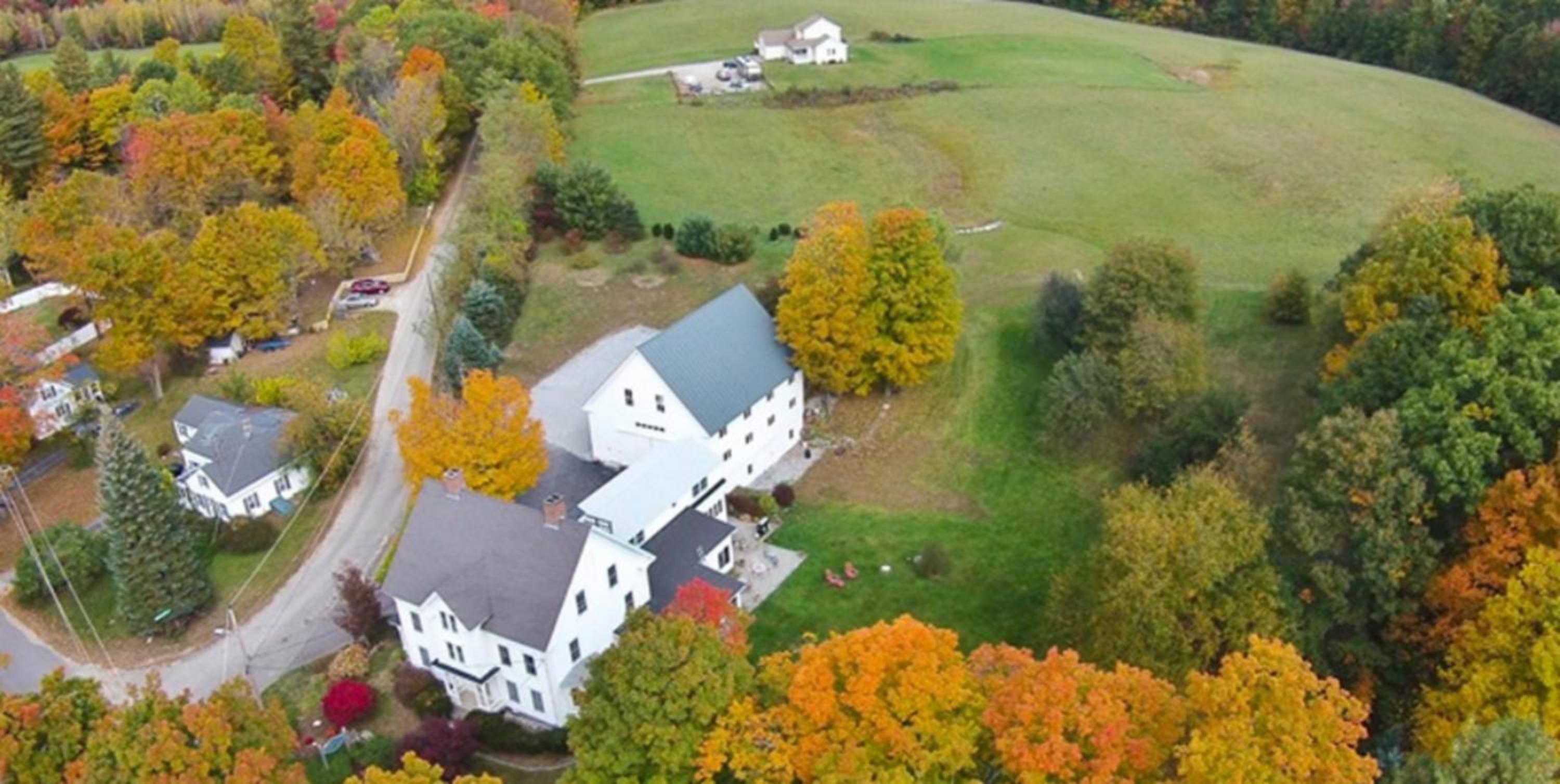 Highland Lake Inn