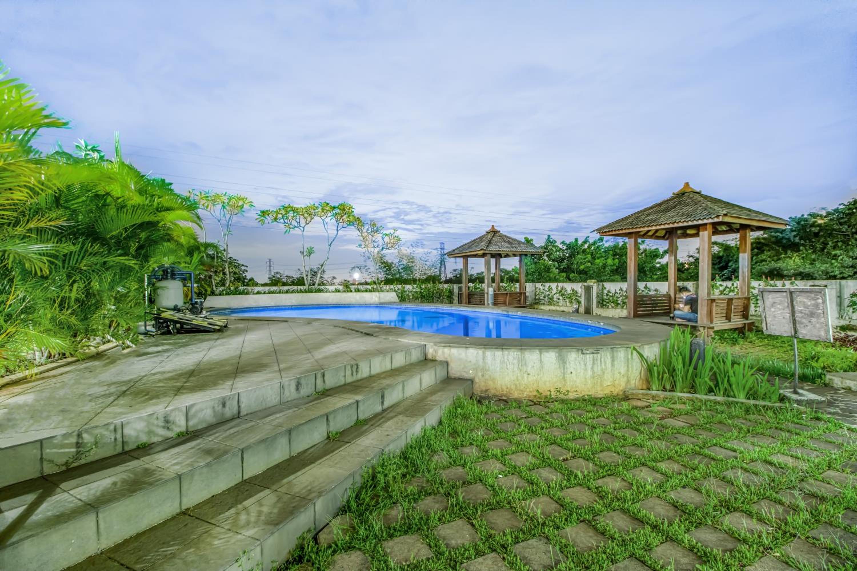 Skyland Bogor Valley Apartments view 3