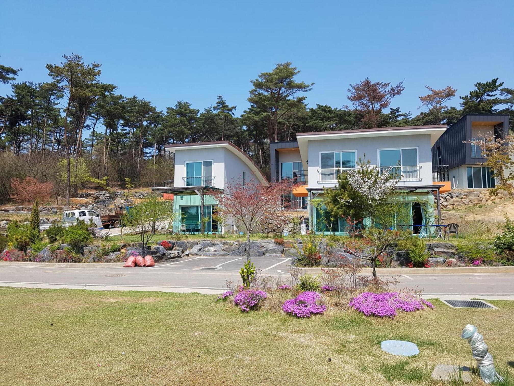 Daecheon Baroh Village view 4