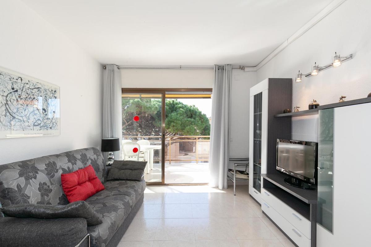 UHC Txingudi Apartments photo 4