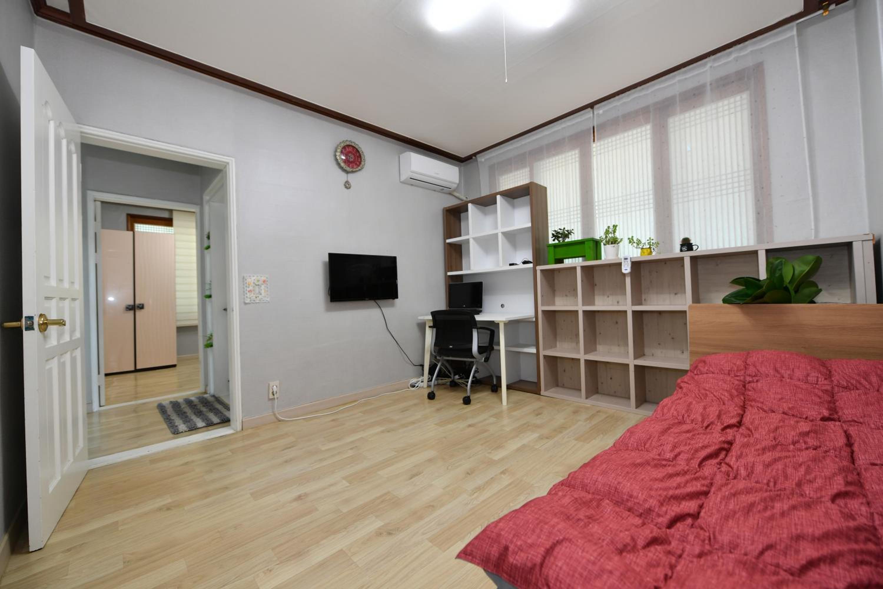 Photo 16