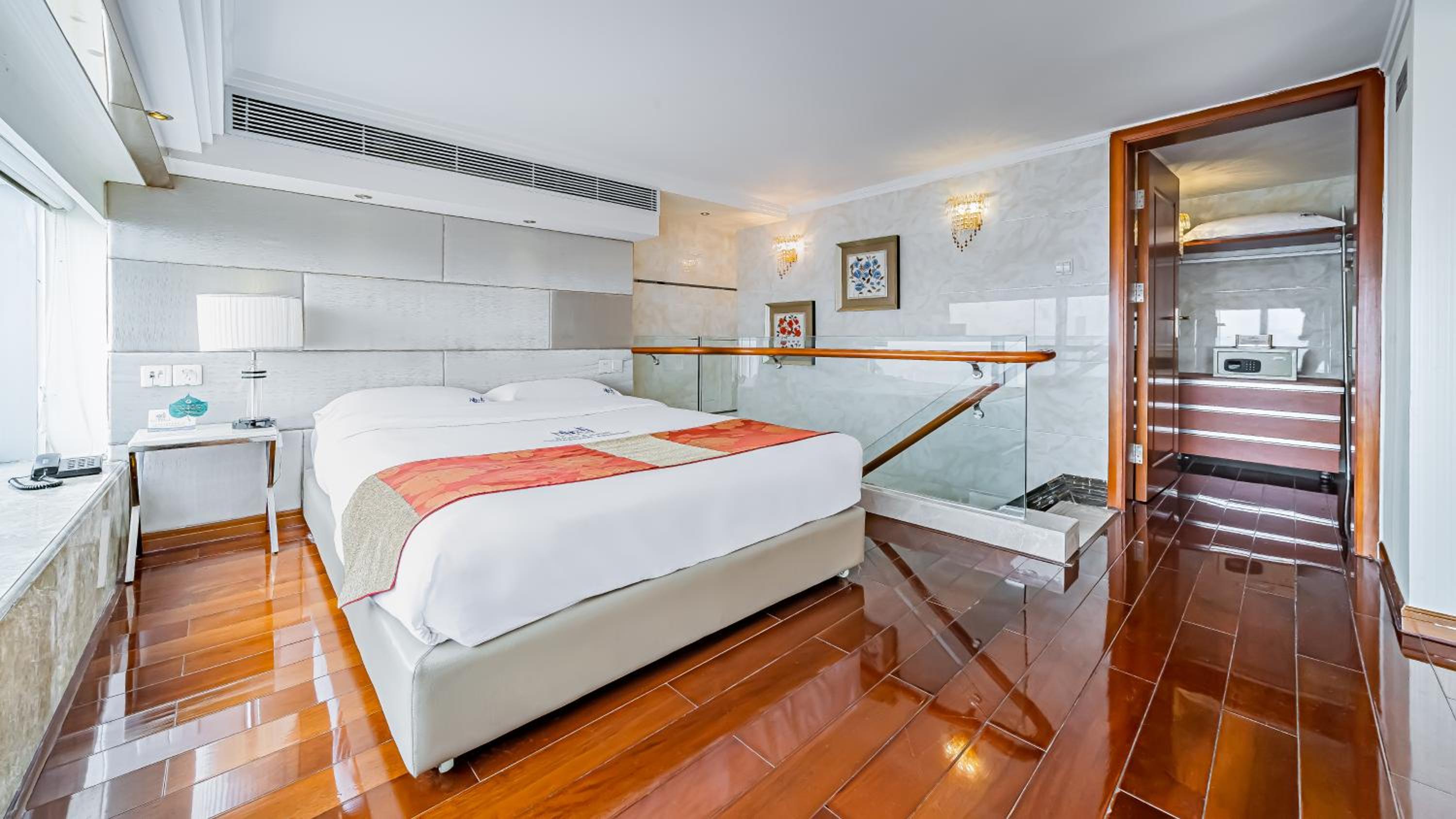 South & North International Apartment Beijing Road